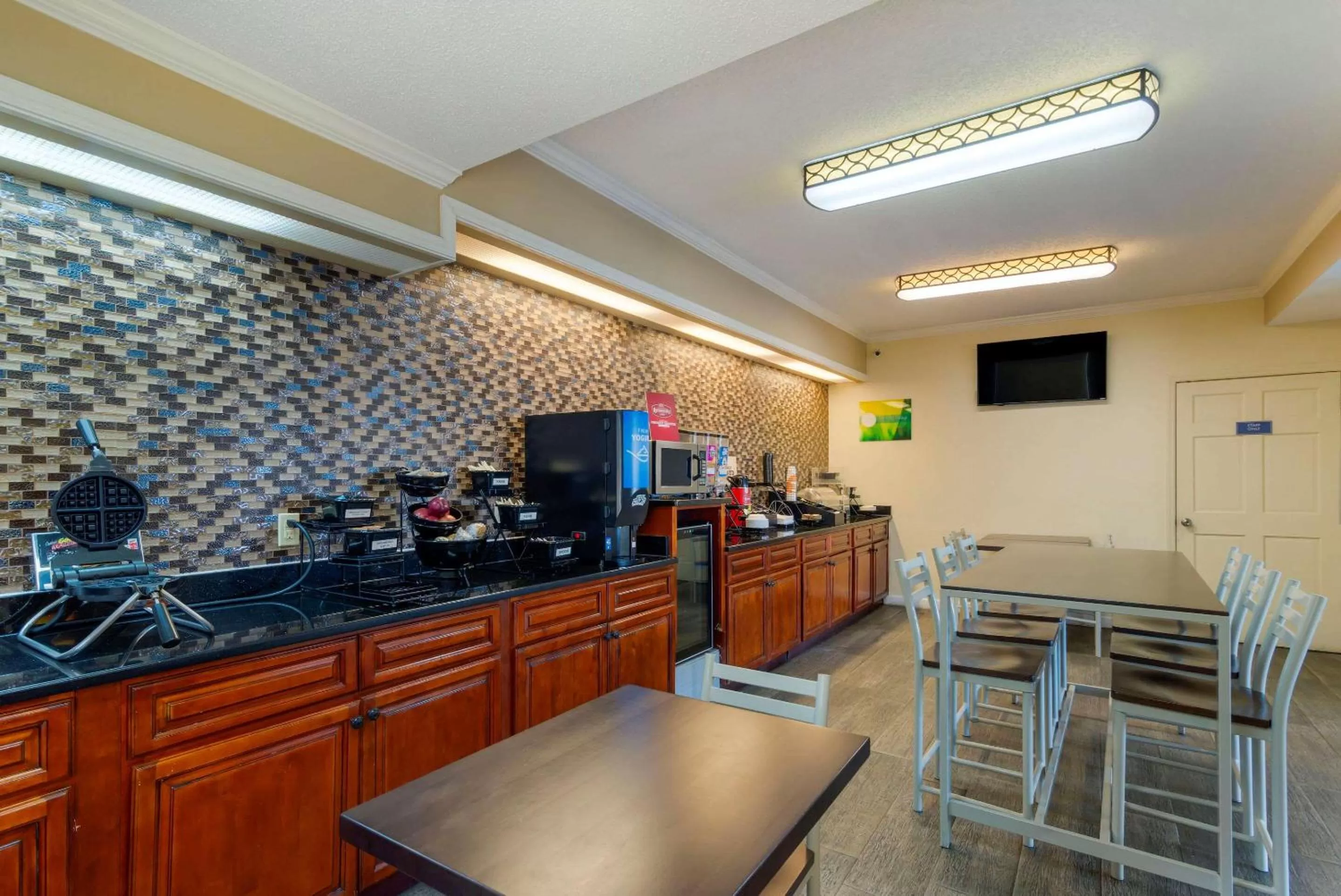 Restaurant/places to eat in Quality Inn Ashburn