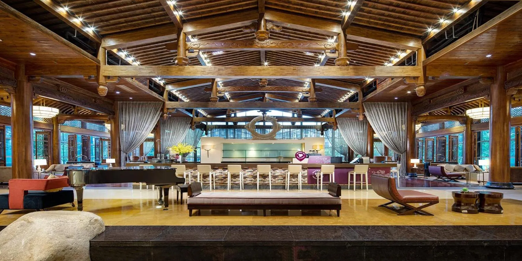 Property building in Crowne Plaza Huangshan Yucheng by IHG