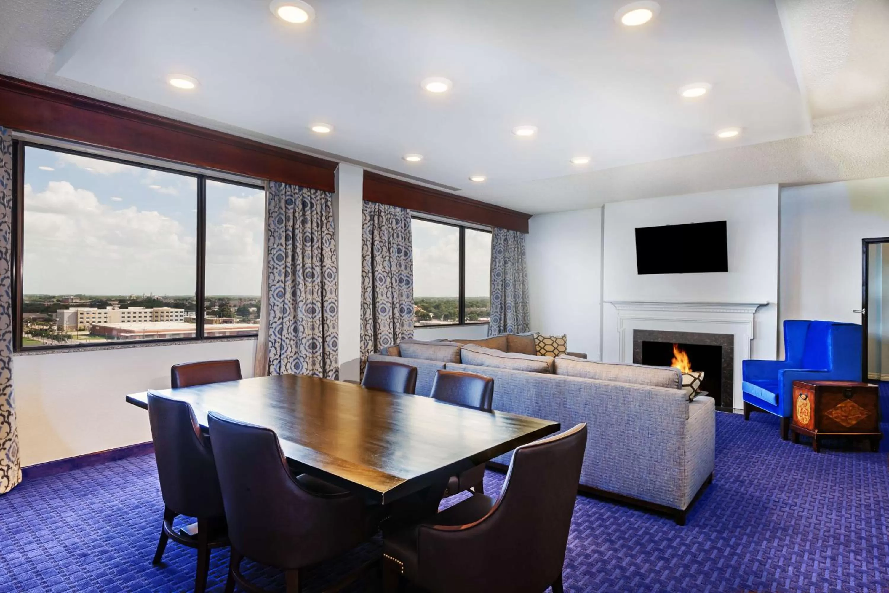 Kitchen or kitchenette in Hilton Waco