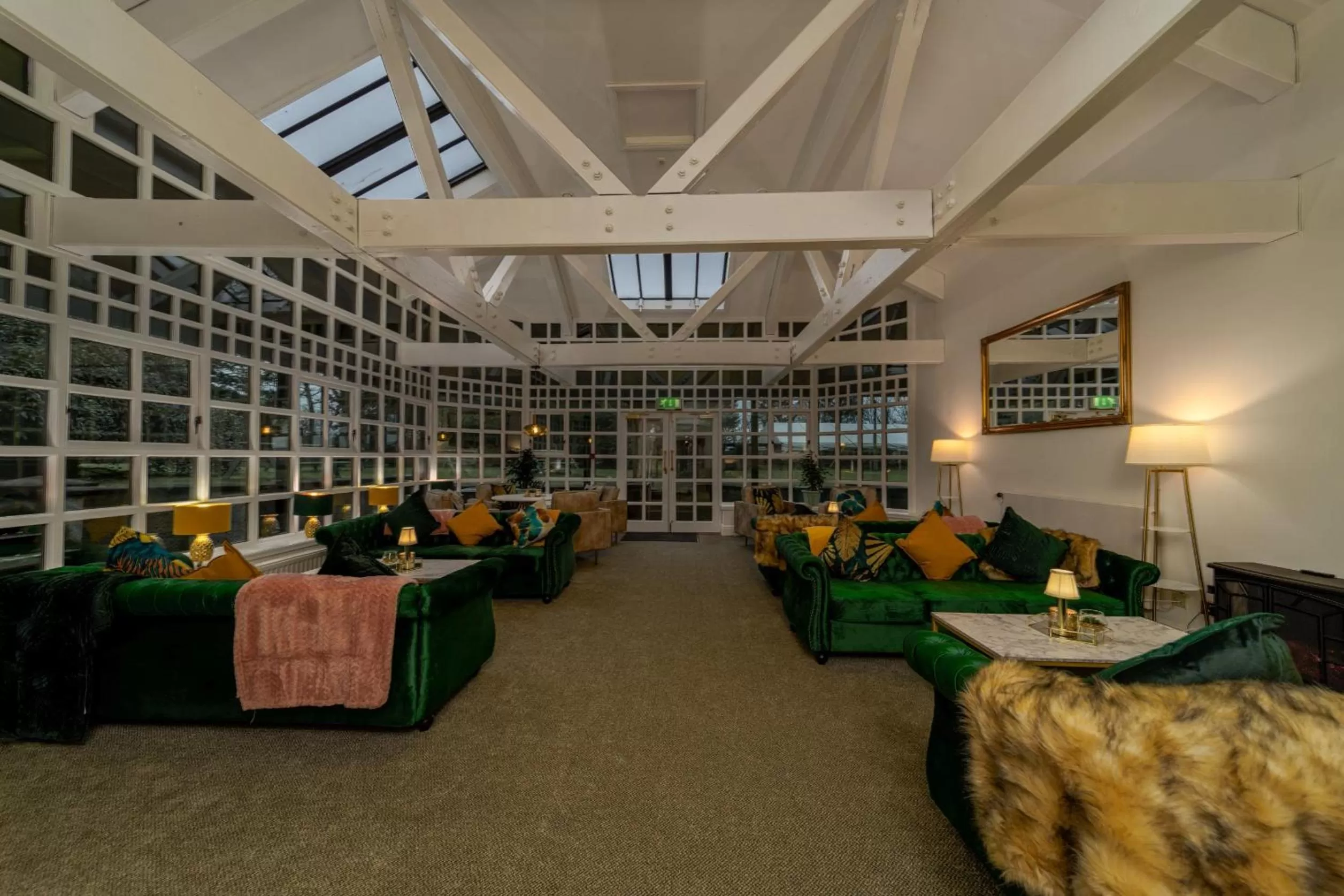 Lounge or bar in Sella Park Country House Hotel