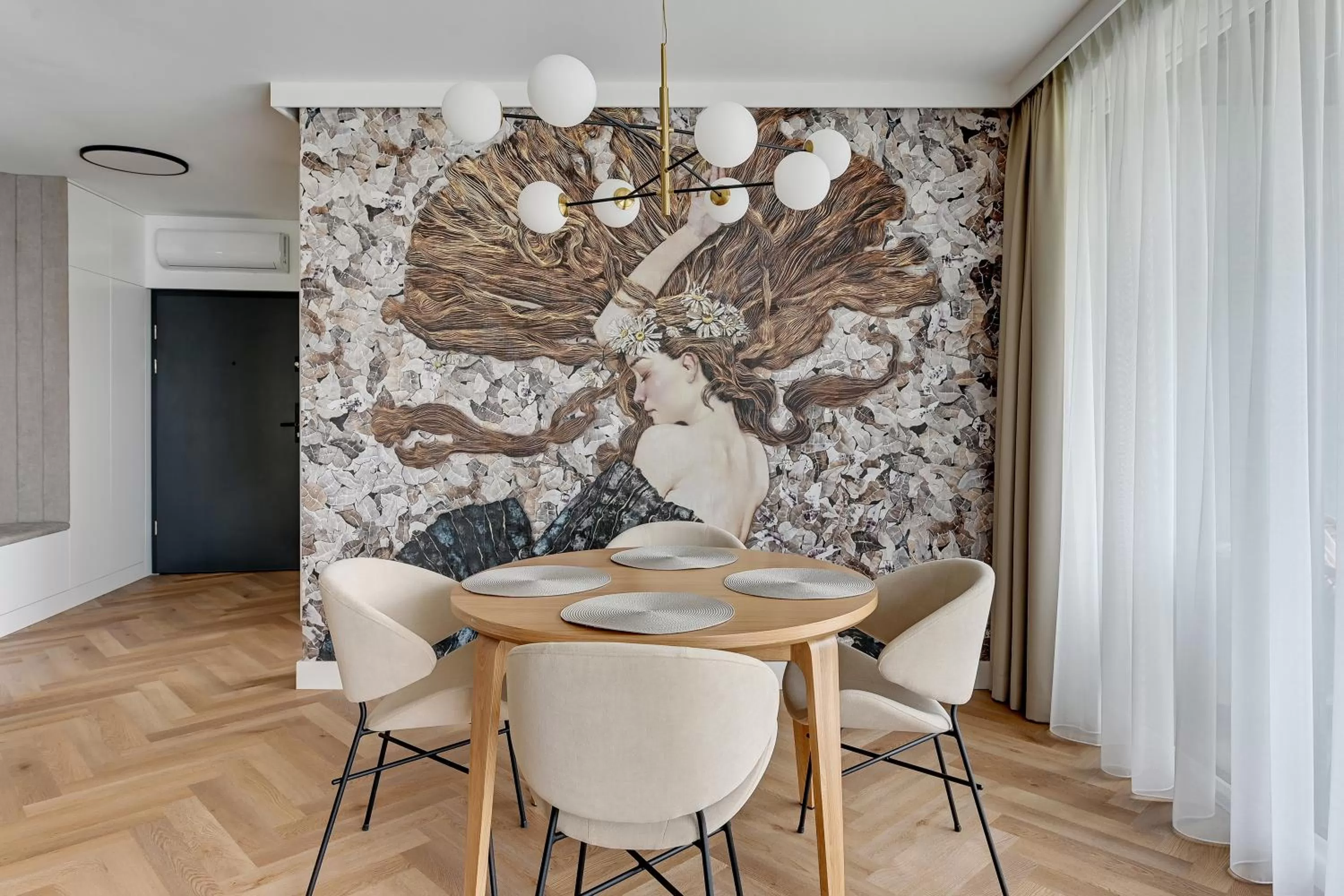 Dining area in RentPlanet - Apartamenty Chlebova