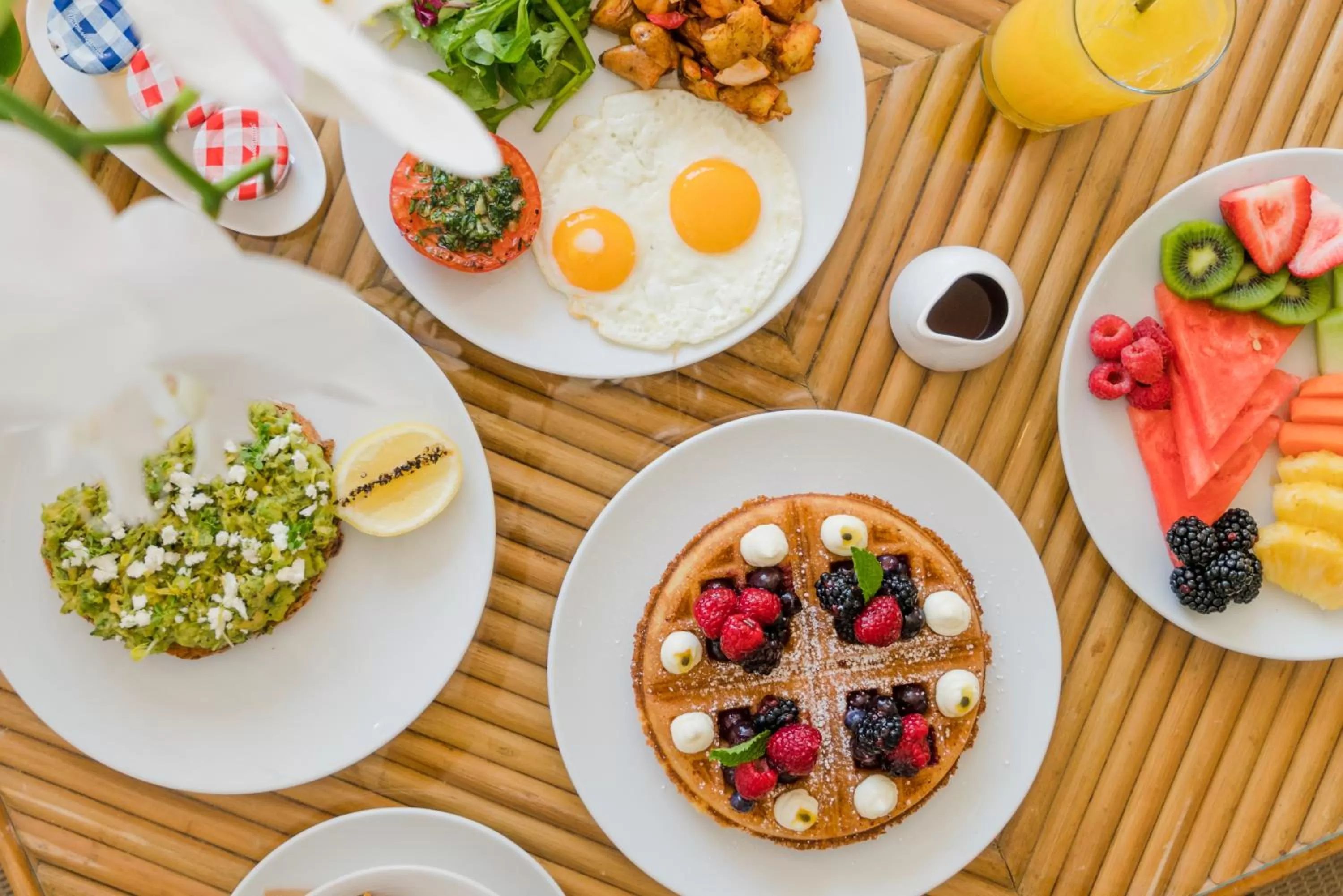 Food and drinks in The Betsy Hotel, South Beach