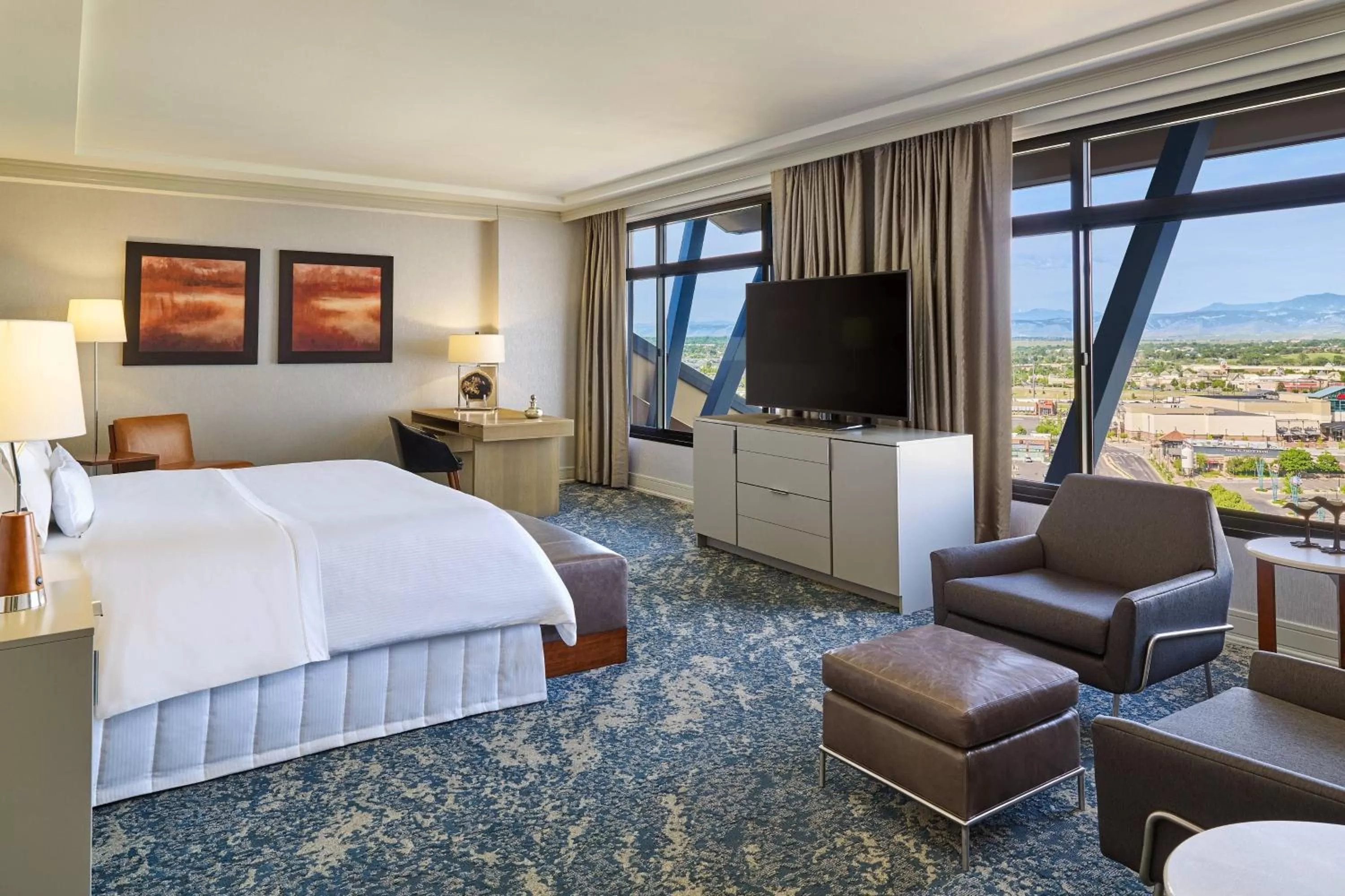 Photo of the whole room, Bed in The Westin Westminster