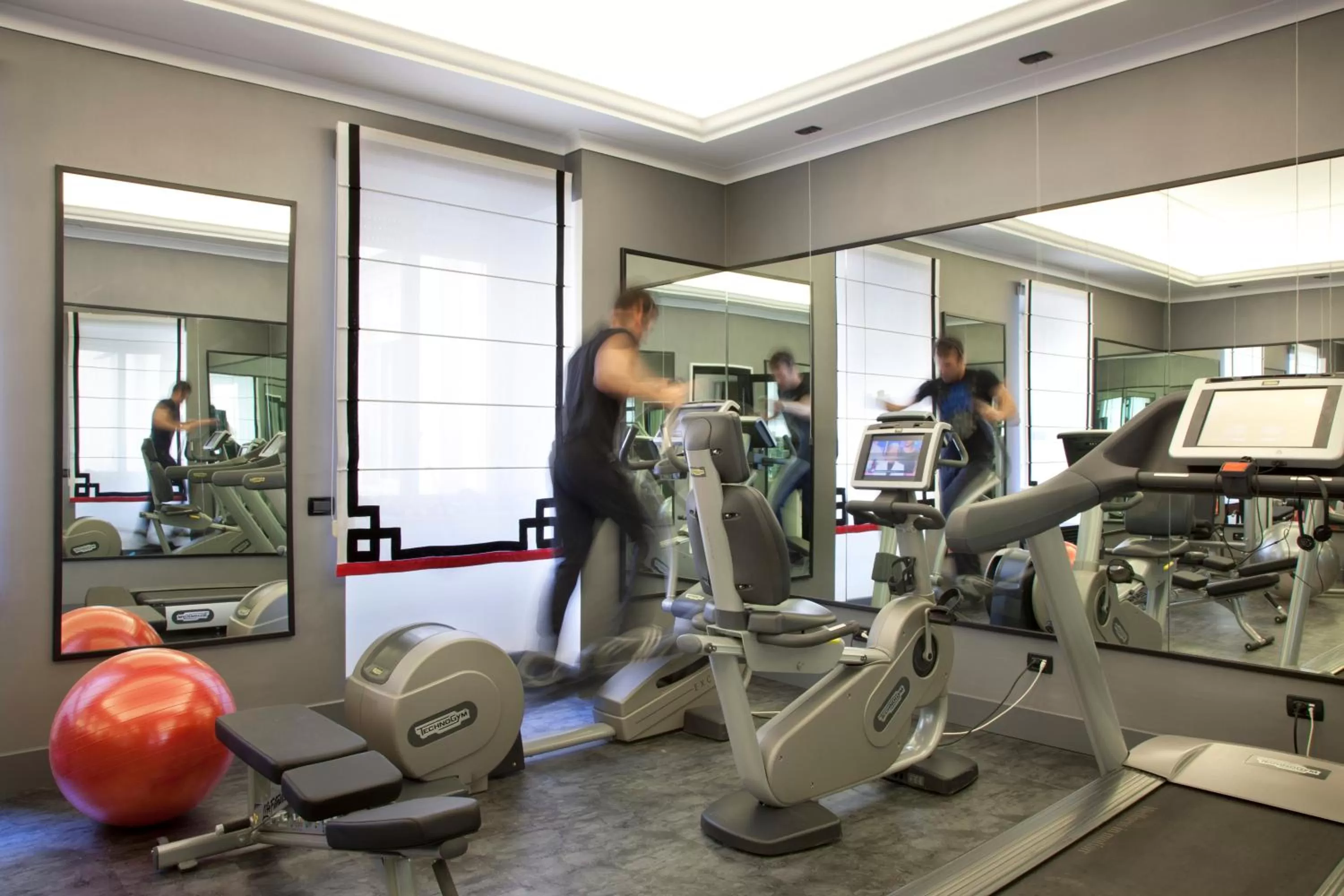 Fitness centre/facilities in Grand Hotel Santa Lucia
