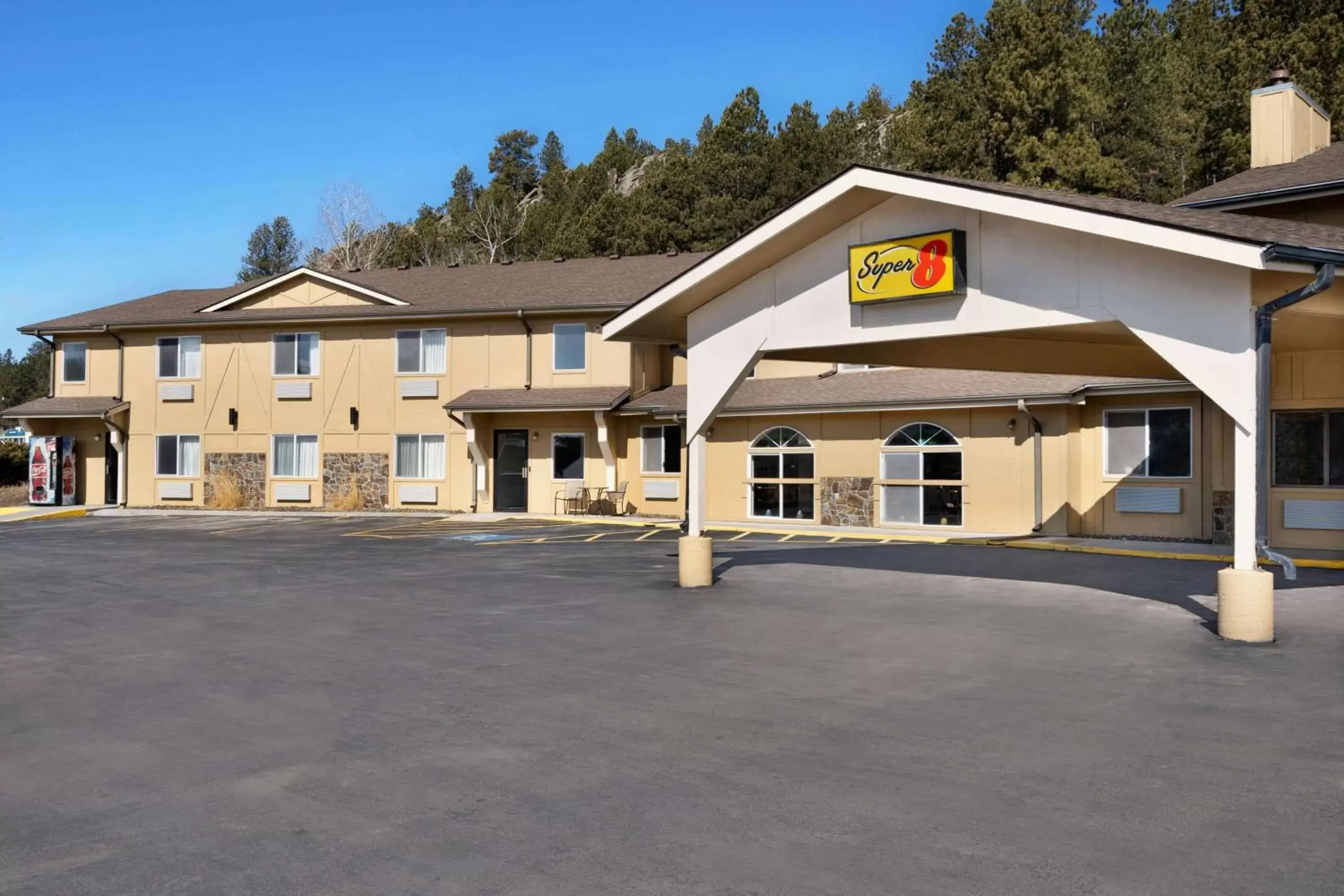 Super 8 by Wyndham Custer/Crazy Horse Area Super 8 by Wyndham Custer/Crazy Horse Area