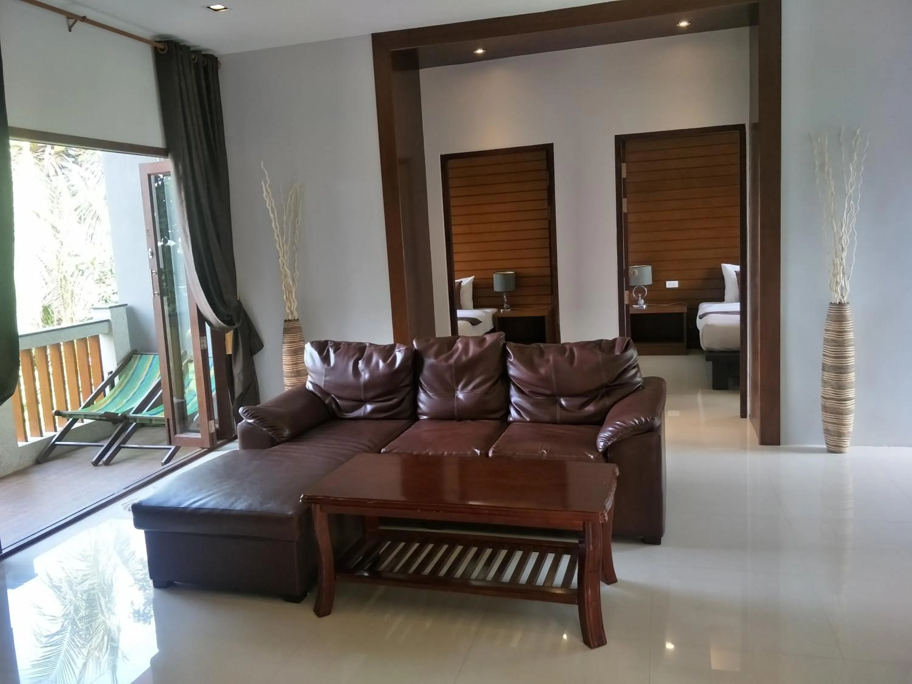 Living room in Lanta Intanin Resort - SHA Extra Plus