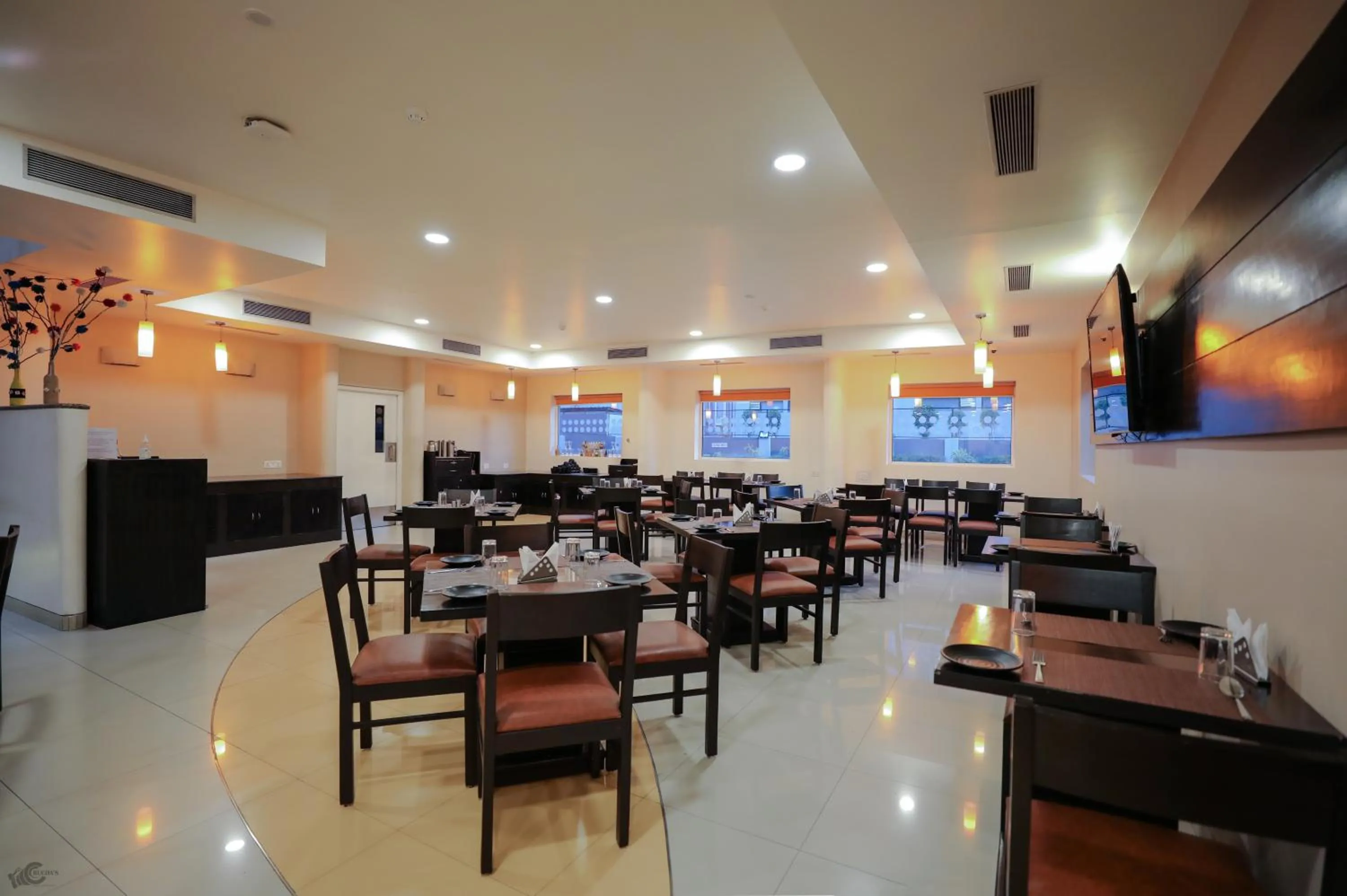 Restaurant/places to eat in Ginger Nashik