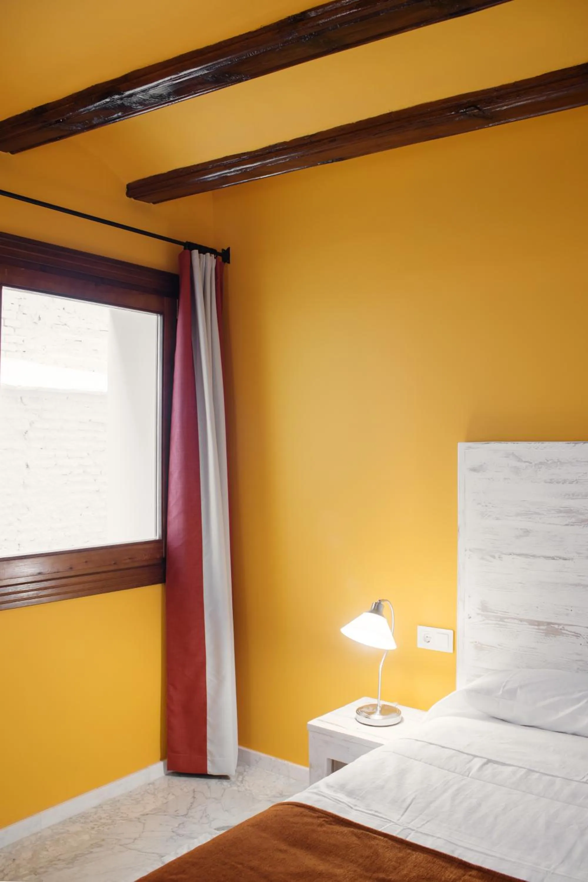 Bedroom, Bed in Ad Hoc Carmen