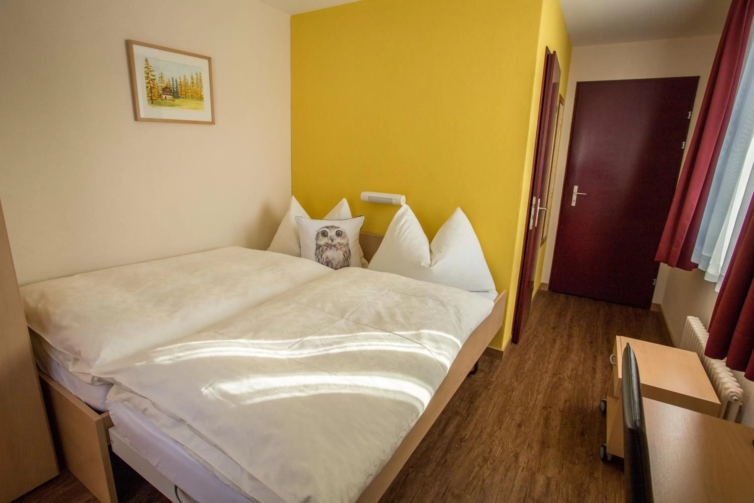 Bedroom, Bed in Kessler's Kulm Gästehaus