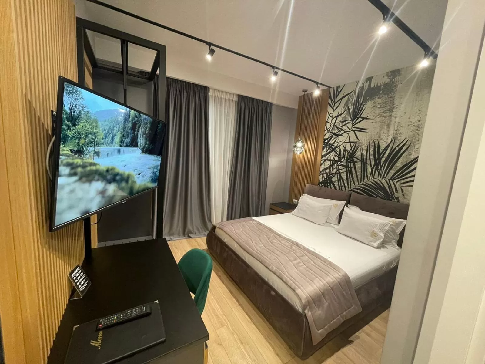 Photo of the whole room, Bed in LORD Hotel