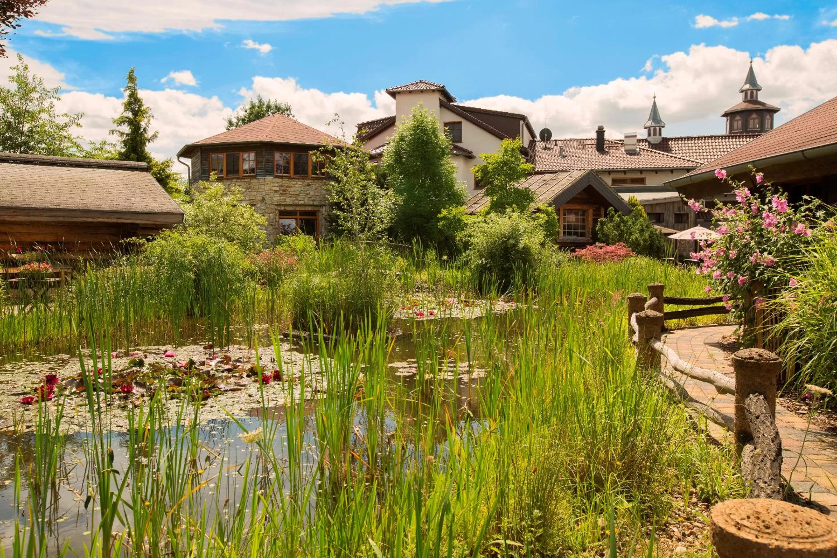 Patio in Wellnesshotel Seeschlößchen - Privat- Spa & Naturresort