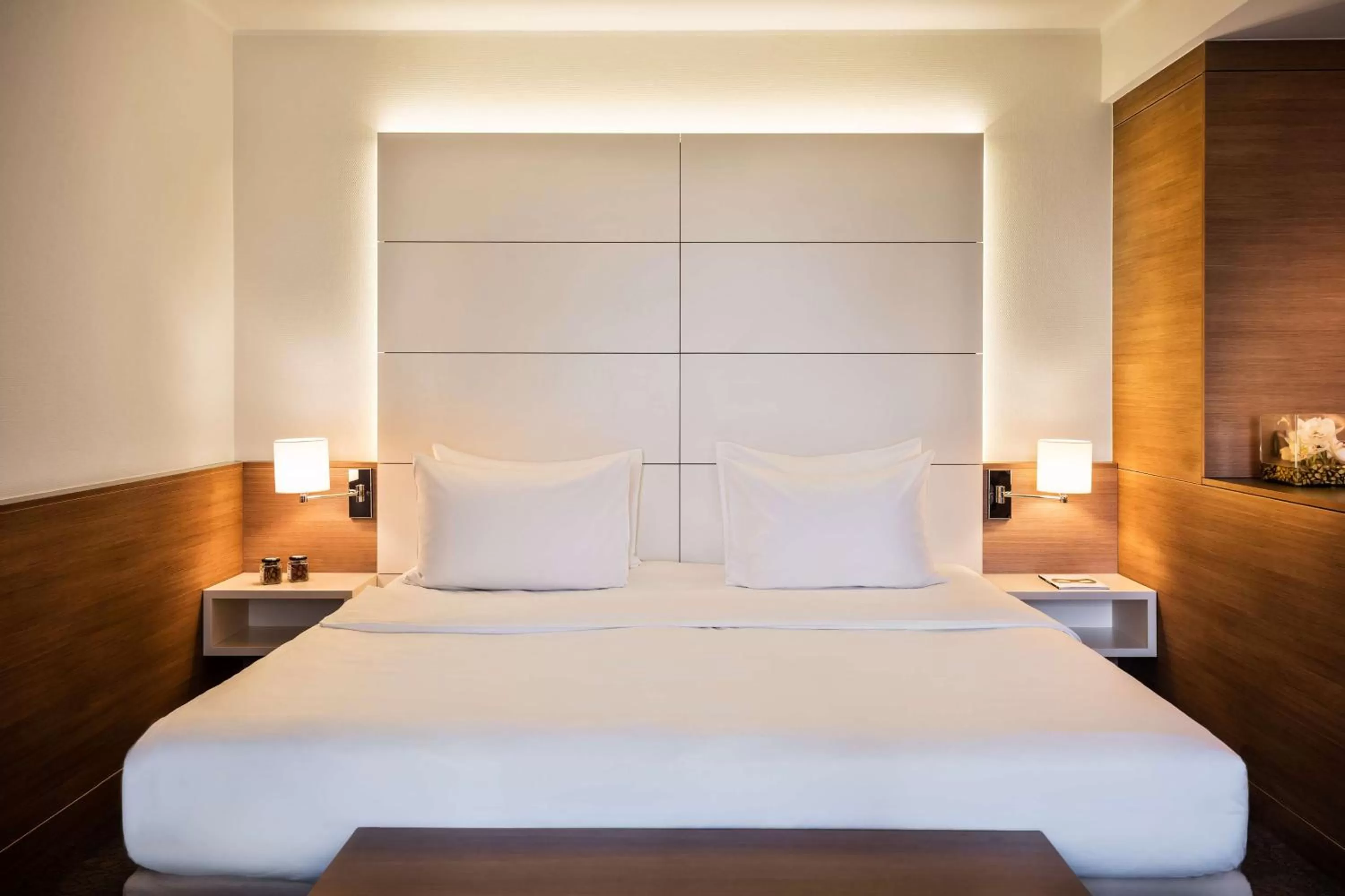 Photo of the whole room, Bed in Lindner Hotel Dusseldorf Airport, part of JdV by Hyatt