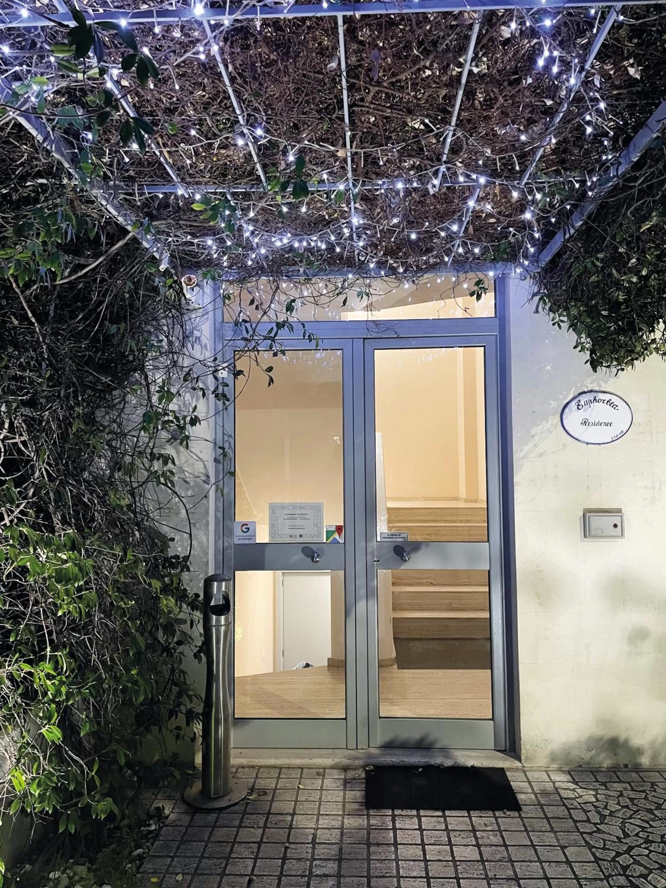 Facade/entrance in Euphorbia Residence