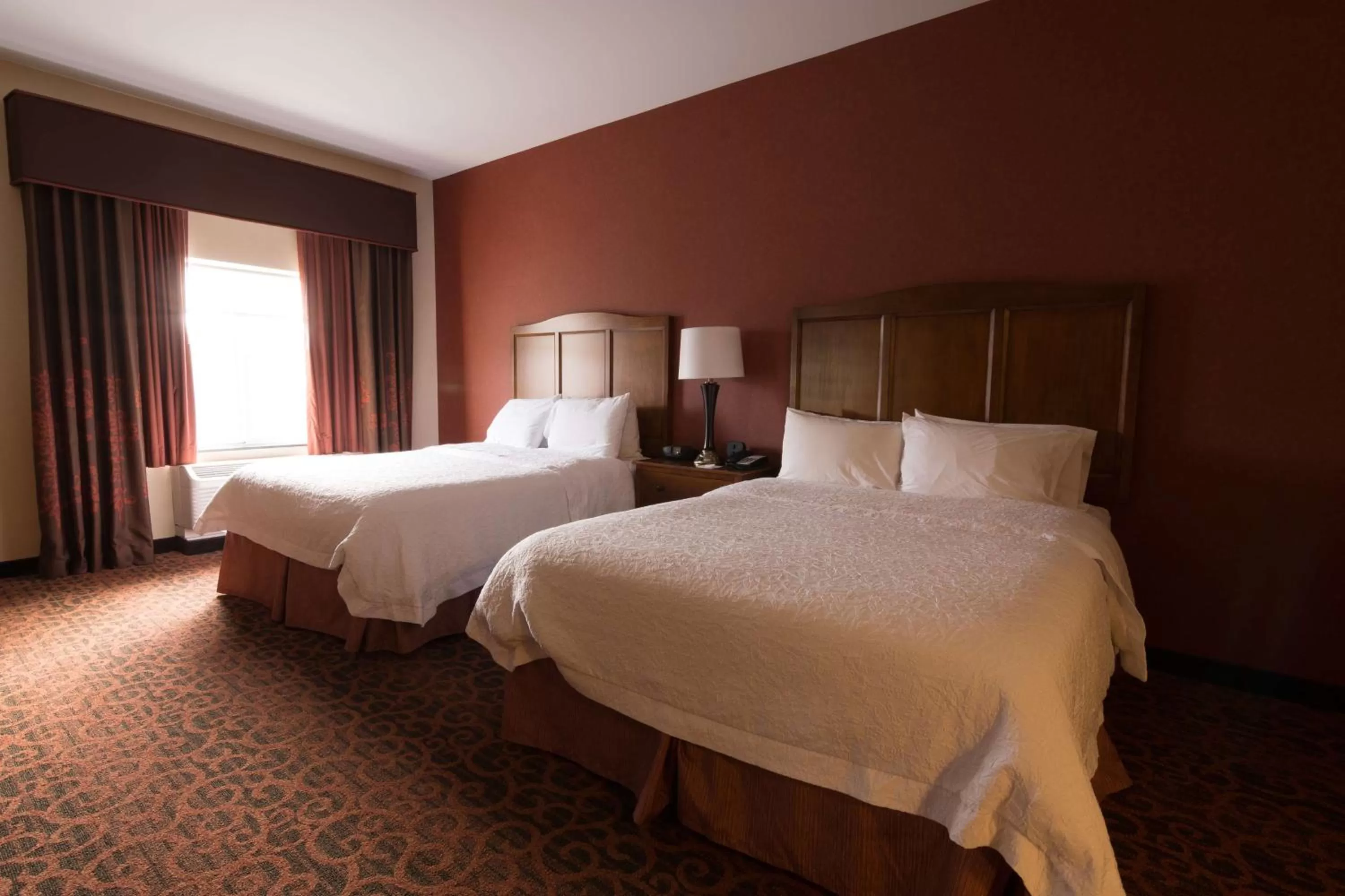 Bed in Hampton Inn Bangor