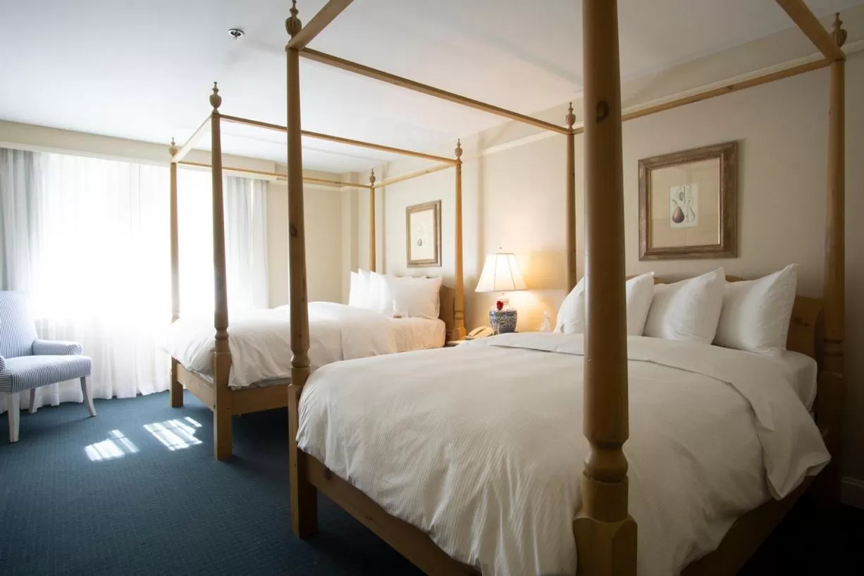 Deluxe Room with Two Double Beds in The Simsbury Inn