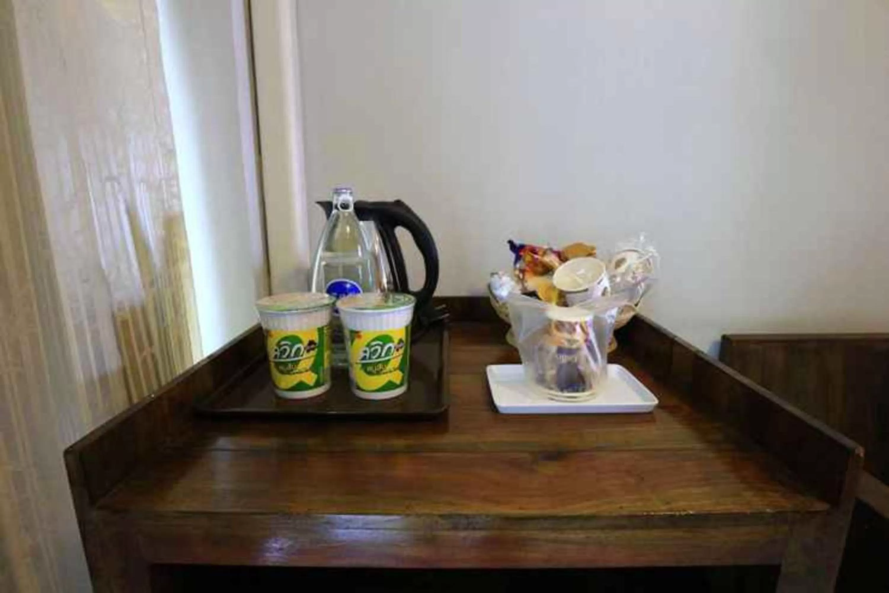 Coffee/tea facilities in Platinum Place