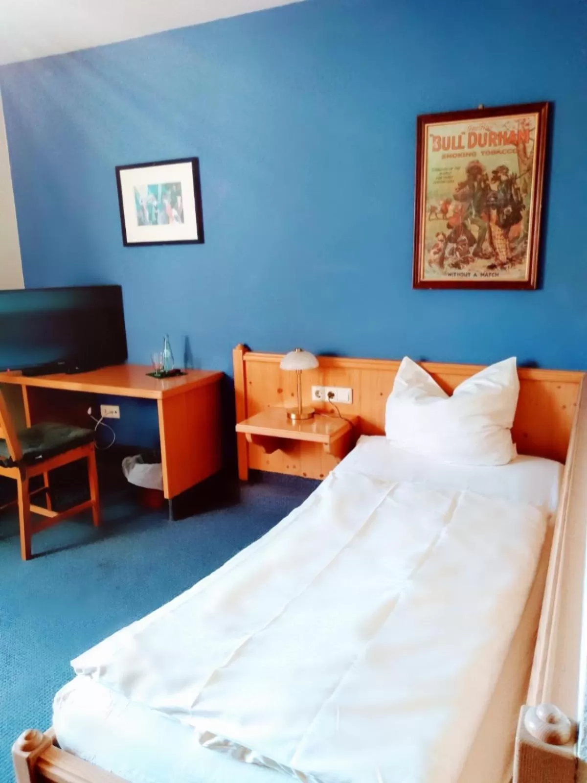 Photo of the whole room, Bed in Excellent Hotel Hamburg