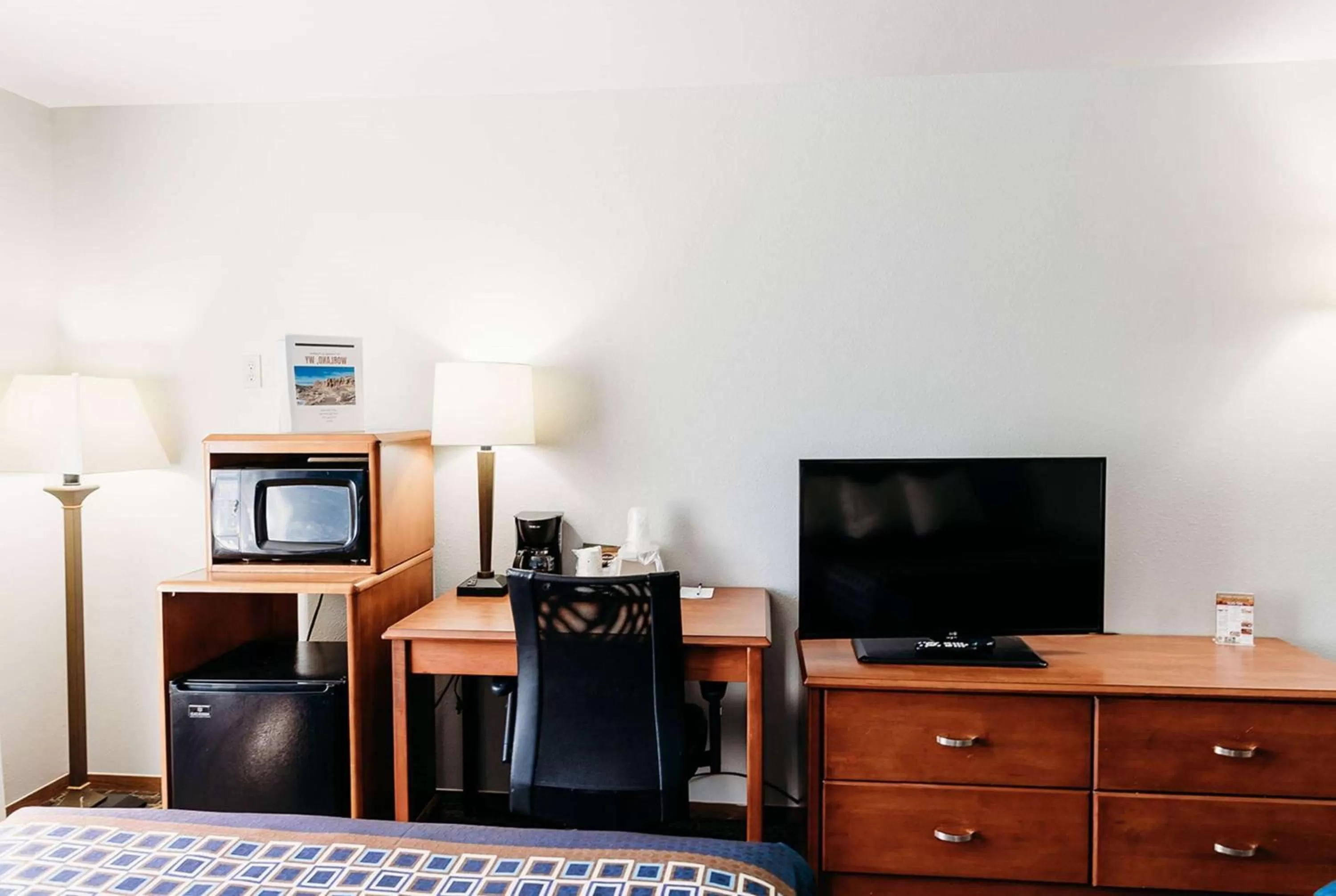 Photo of the whole room in Travelodge by Wyndham Worland