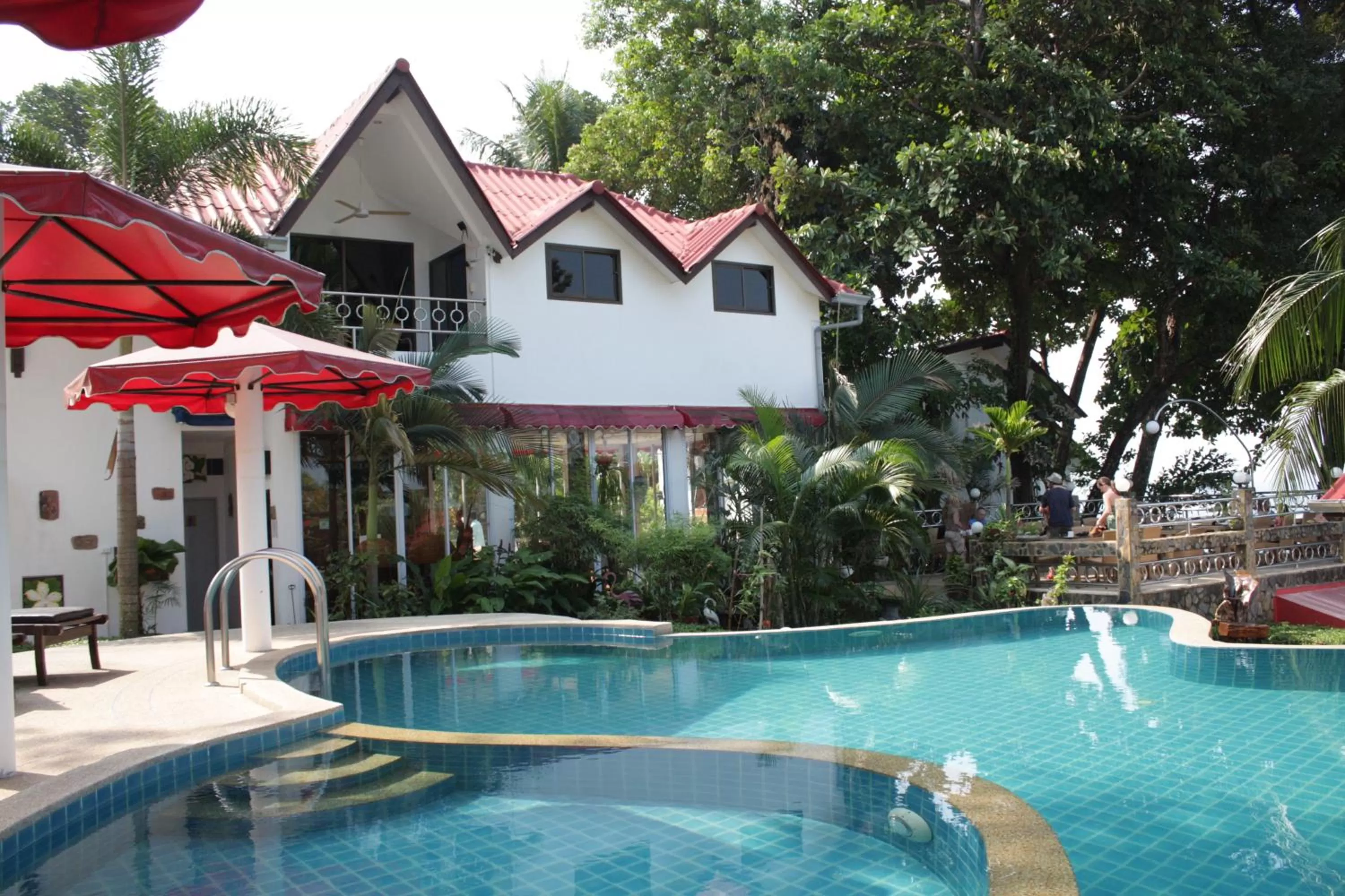 Swimming pool in Top Resort