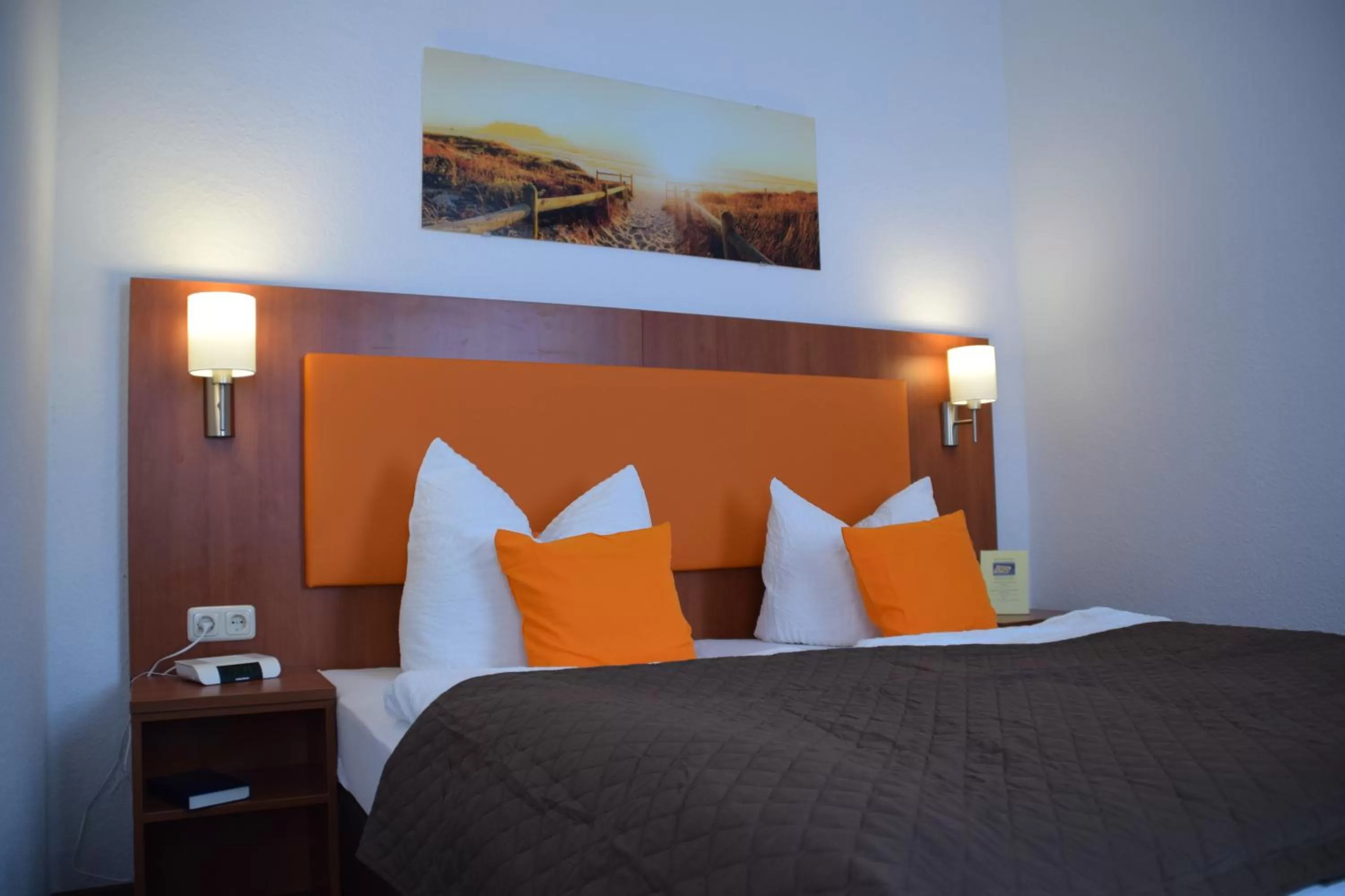 Photo of the whole room, Bed in Hotel Amber Altstadt