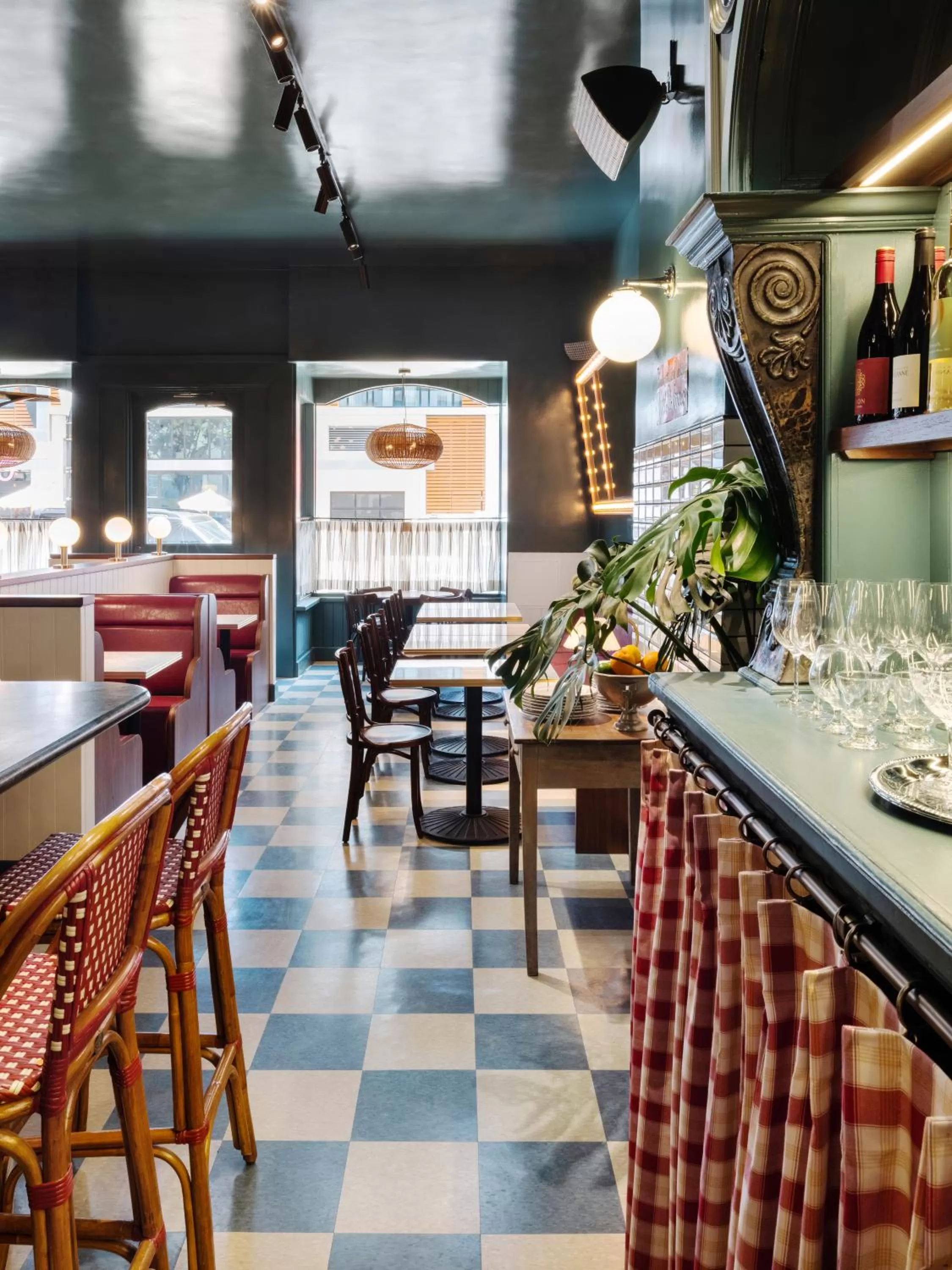 Restaurant/places to eat in Palihotel San Diego Gaslamp Quarter