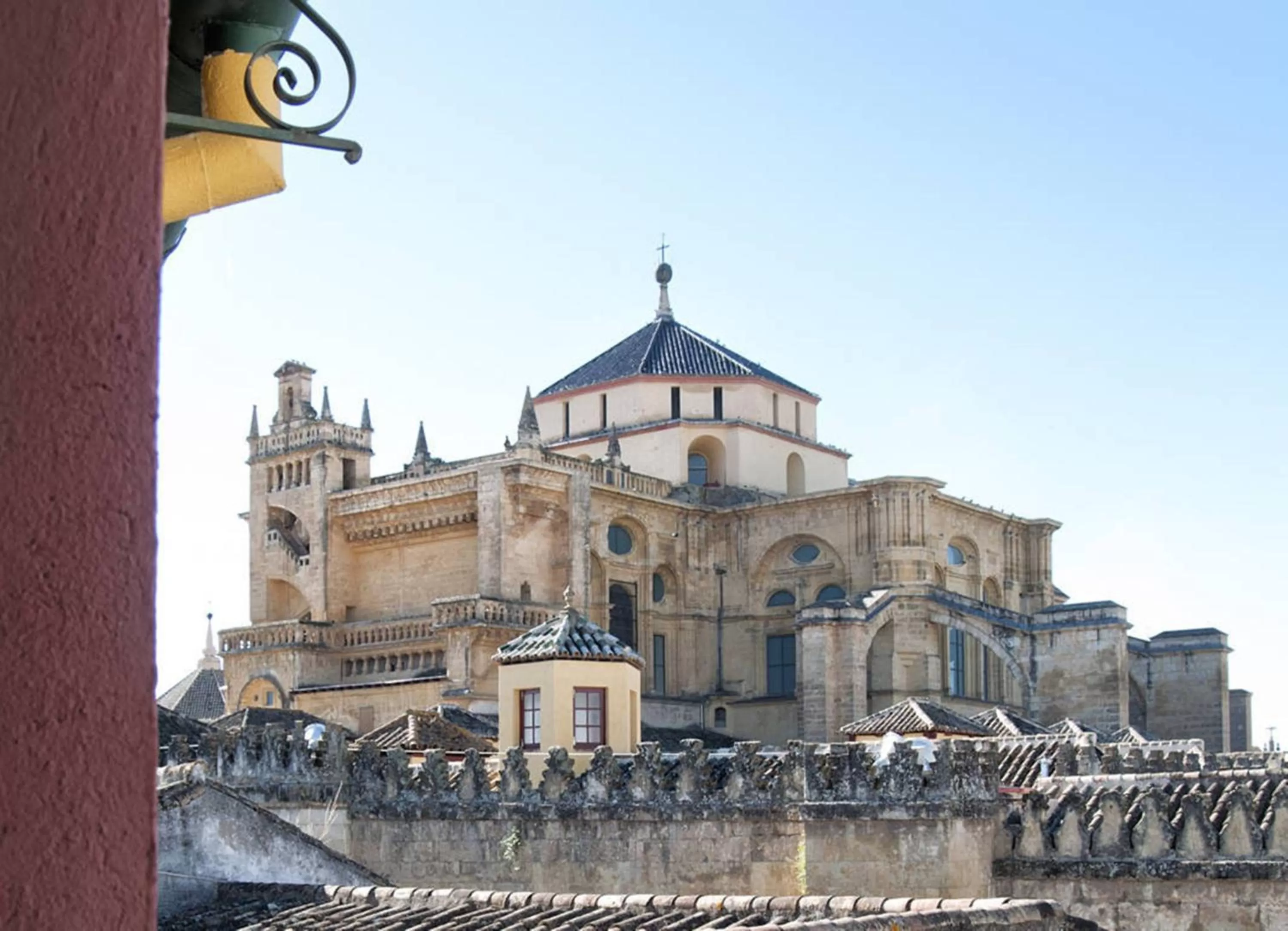 Facade/entrance in Hotel Casa Museo de la Mezquita