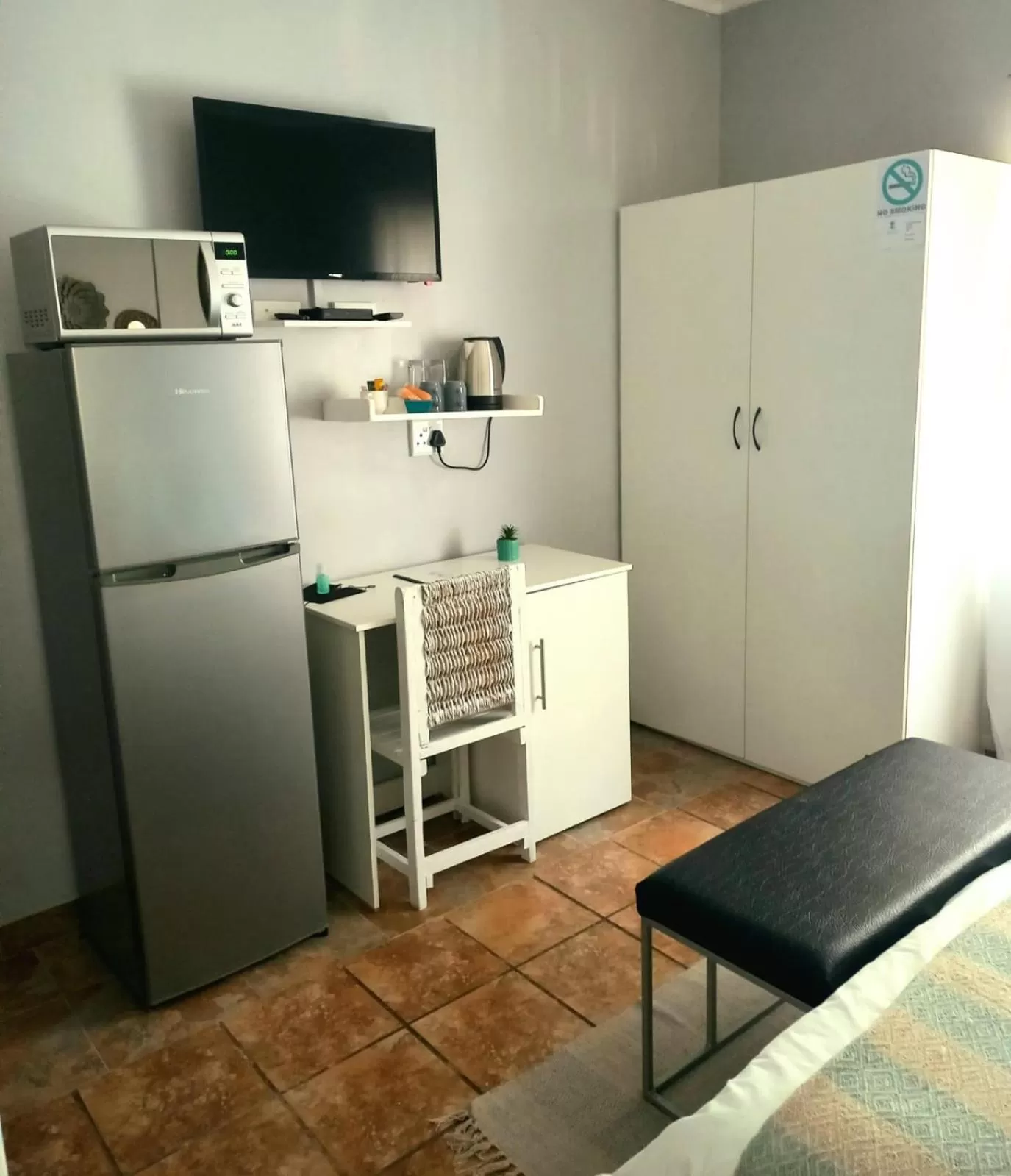 TV and multimedia in B&B 464 on 22nd Ave