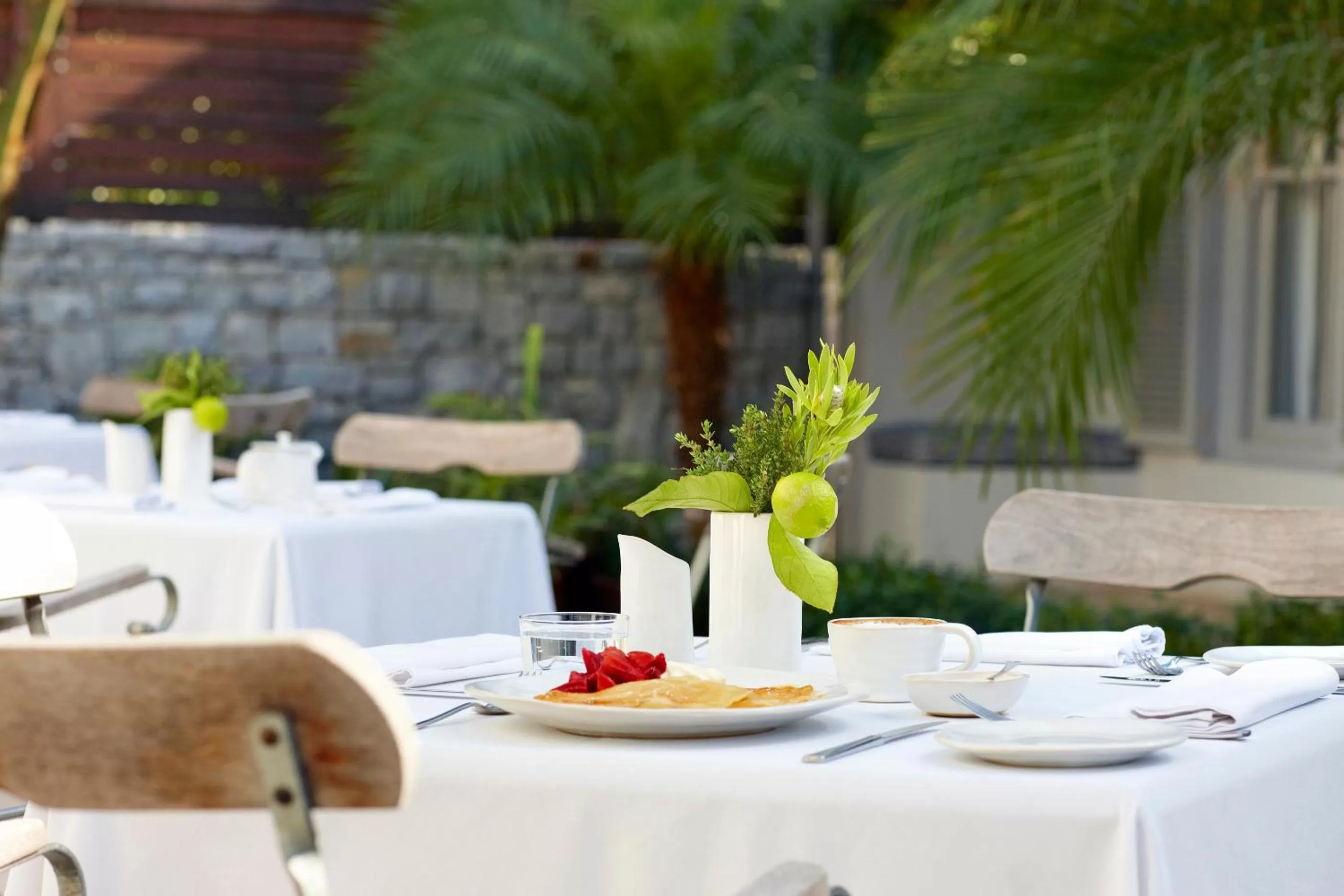 Restaurant/places to eat in The Robertson Small Hotel and Spa by The Living Journey Collection