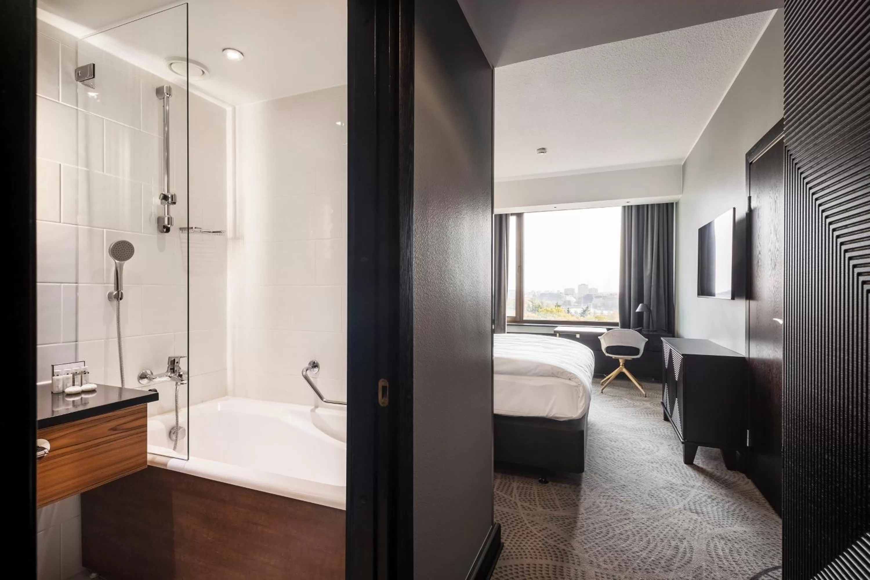 Photo of the whole room, Bed in Crowne Plaza Helsinki - Hesperia by IHG