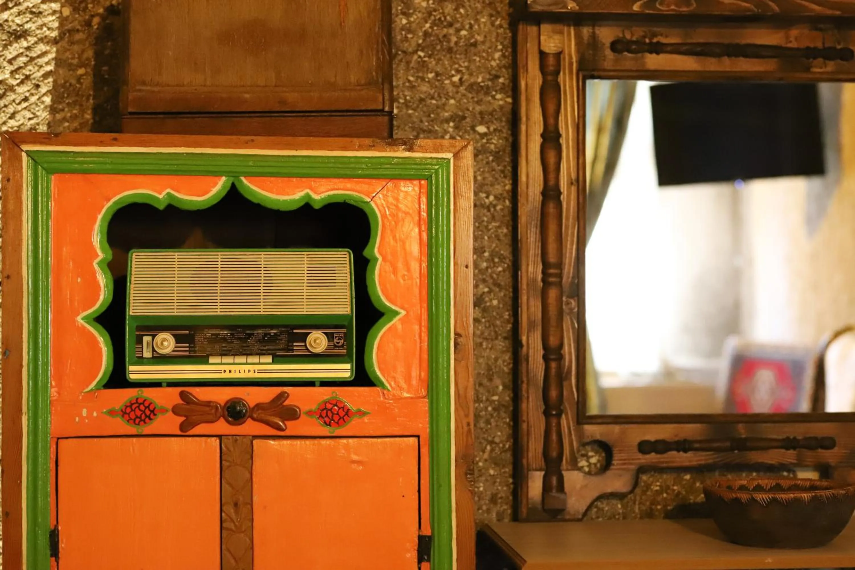 Decorative detail in Antique Terrace Cave Suites