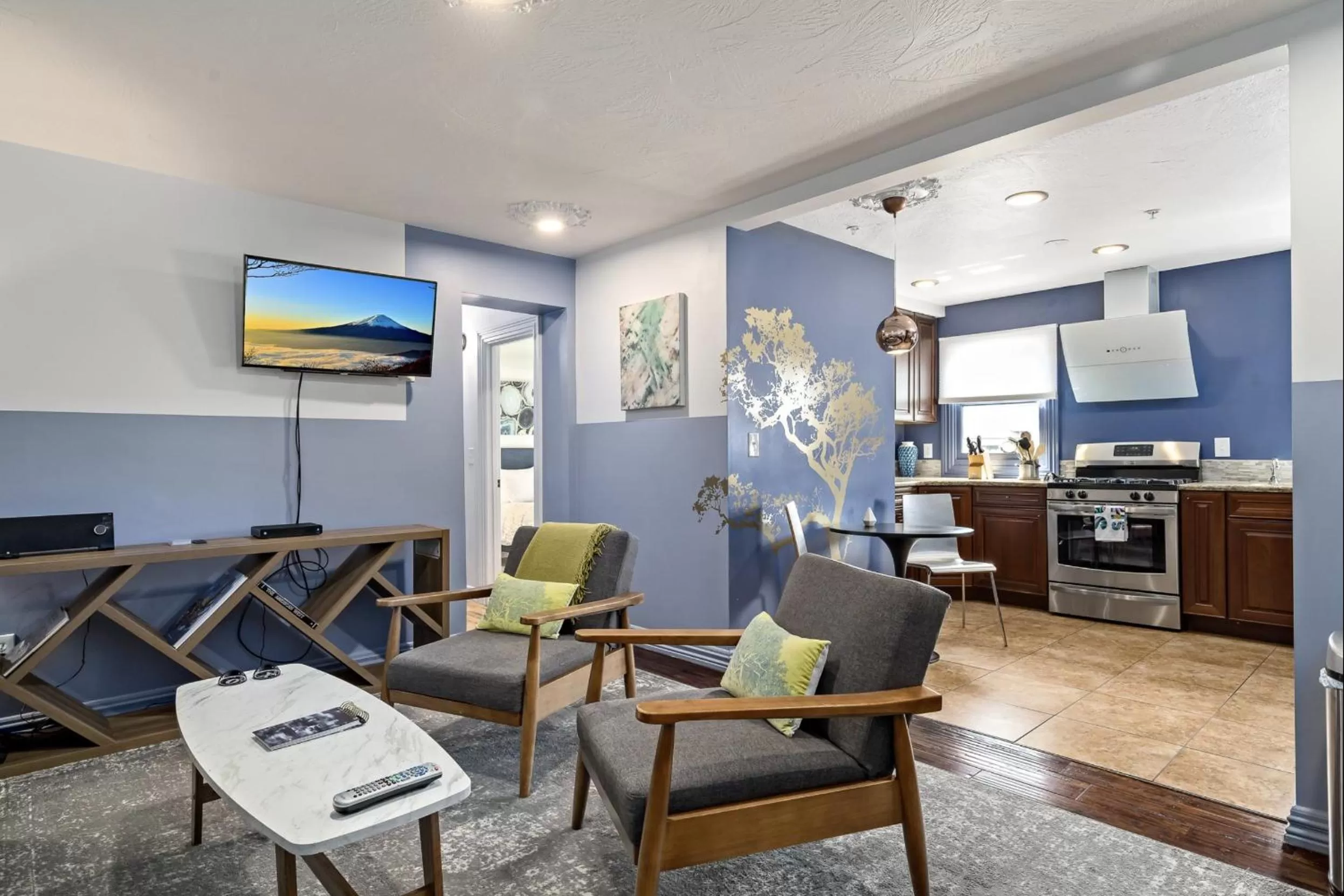 TV and multimedia in The Wesley Walla Walla