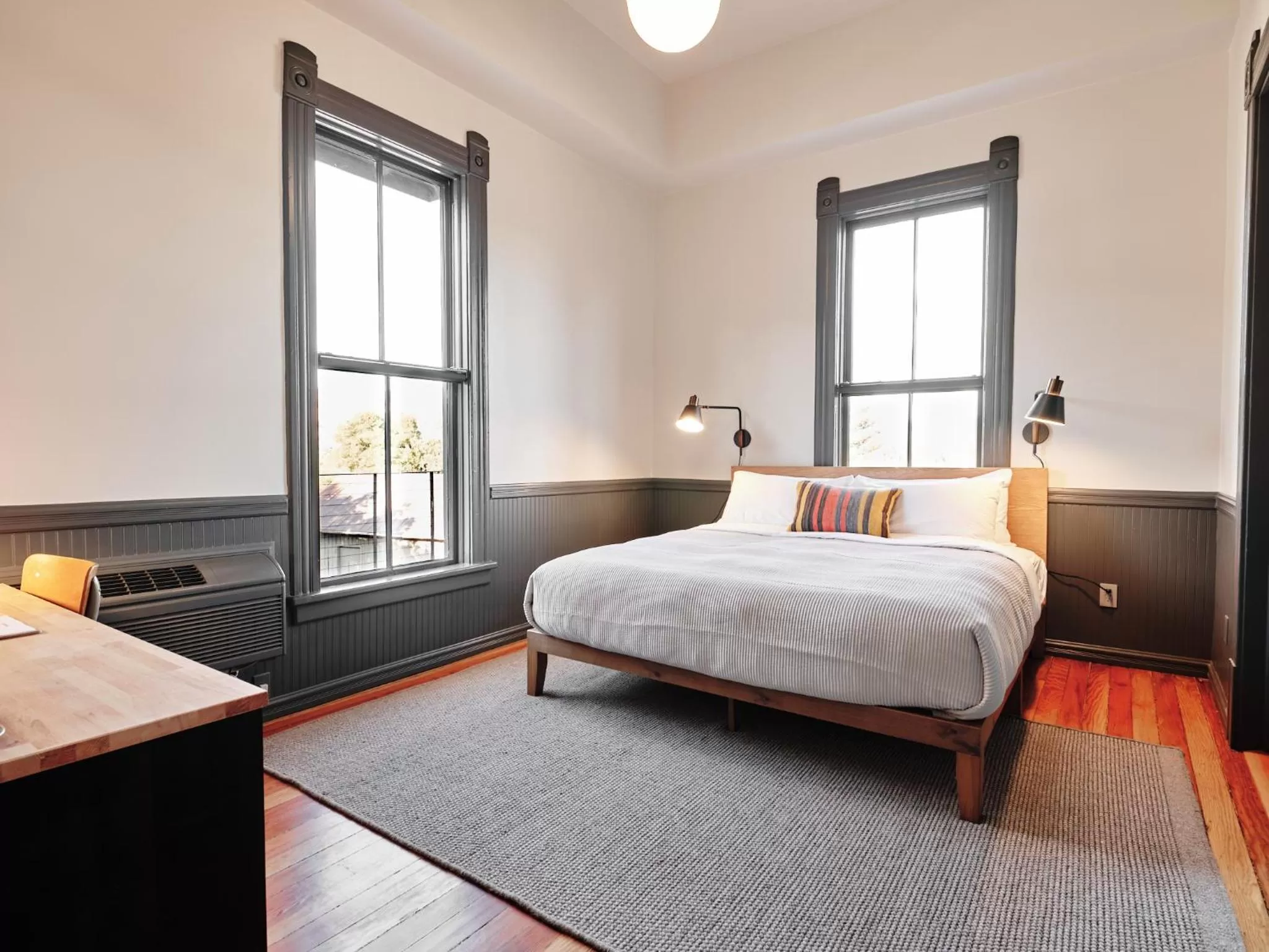 Bed in Thatcher Hotel