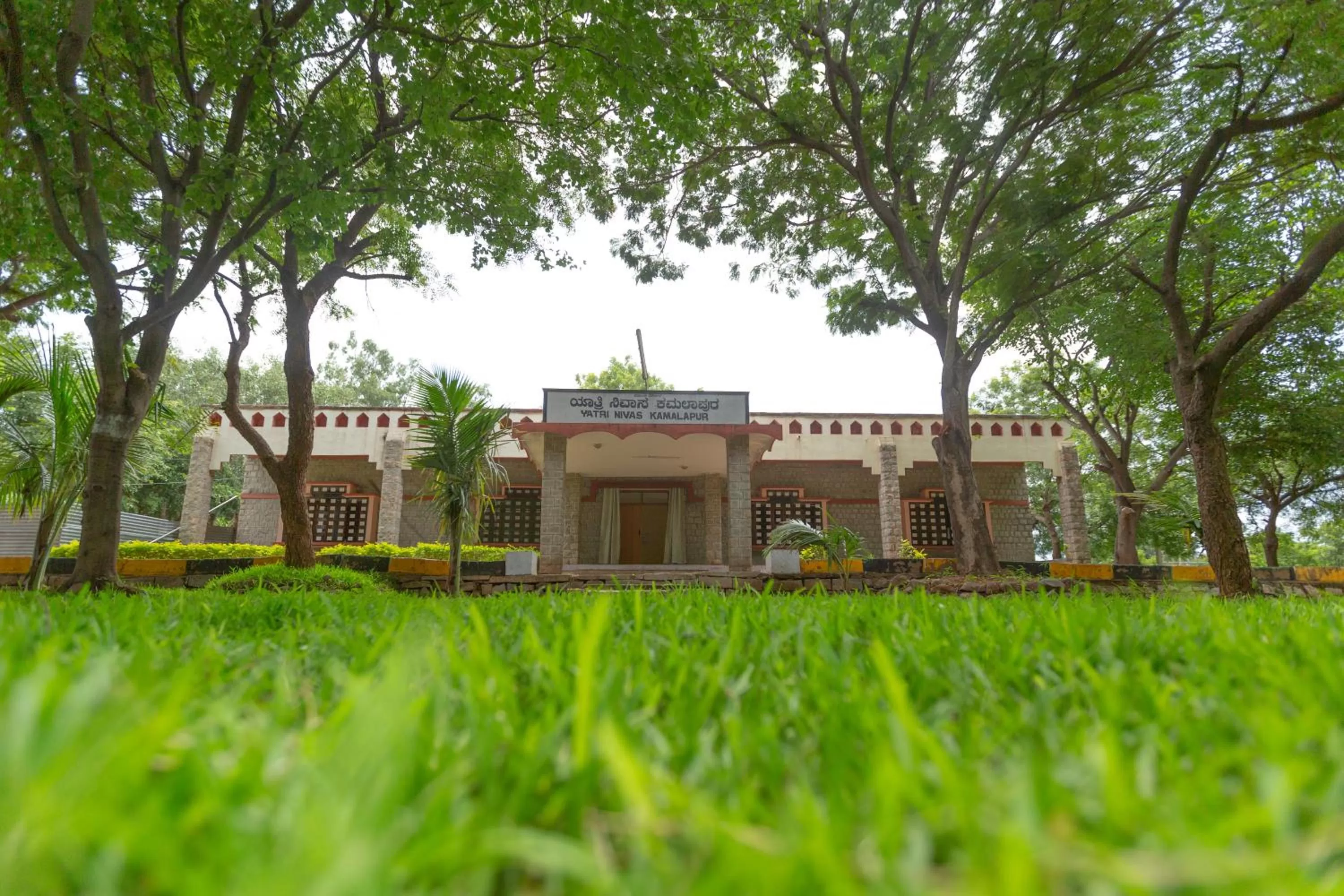 Property Building in KSTDC Hotel Mayura Bhuvaneshwari Kamalapur