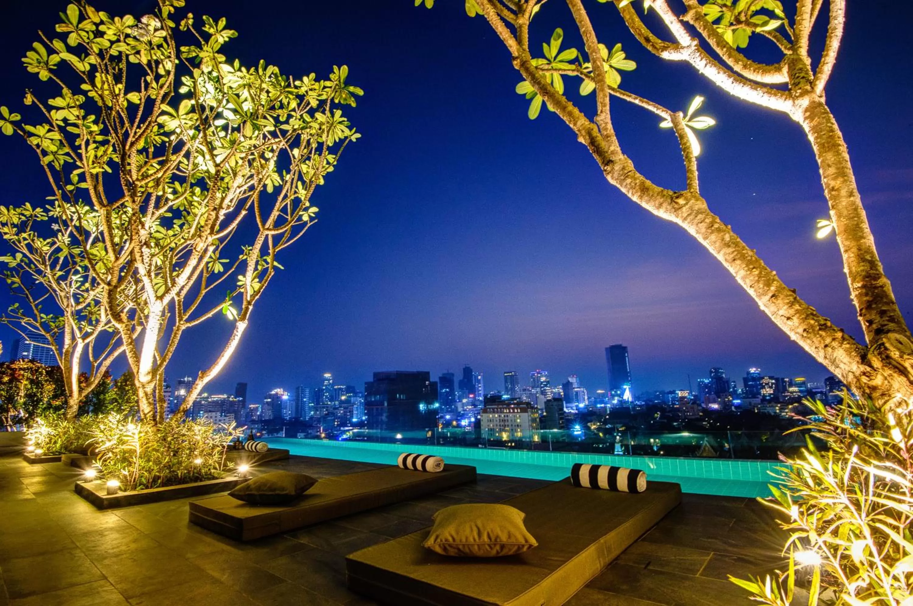 City view in GLOW PARK HOTEL Grand Royal Palace