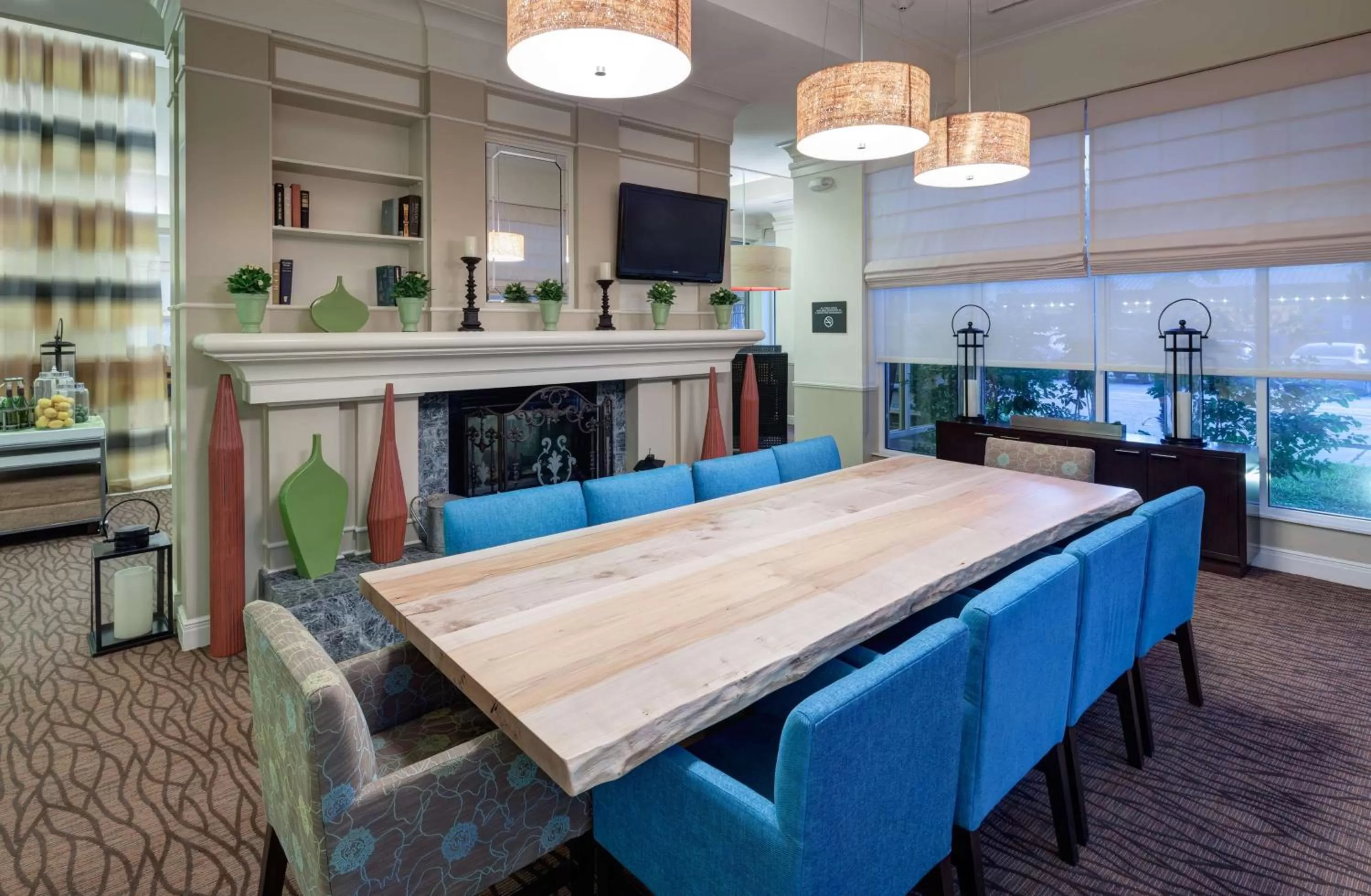 Lobby or reception in Hilton Garden Inn McAllen Airport