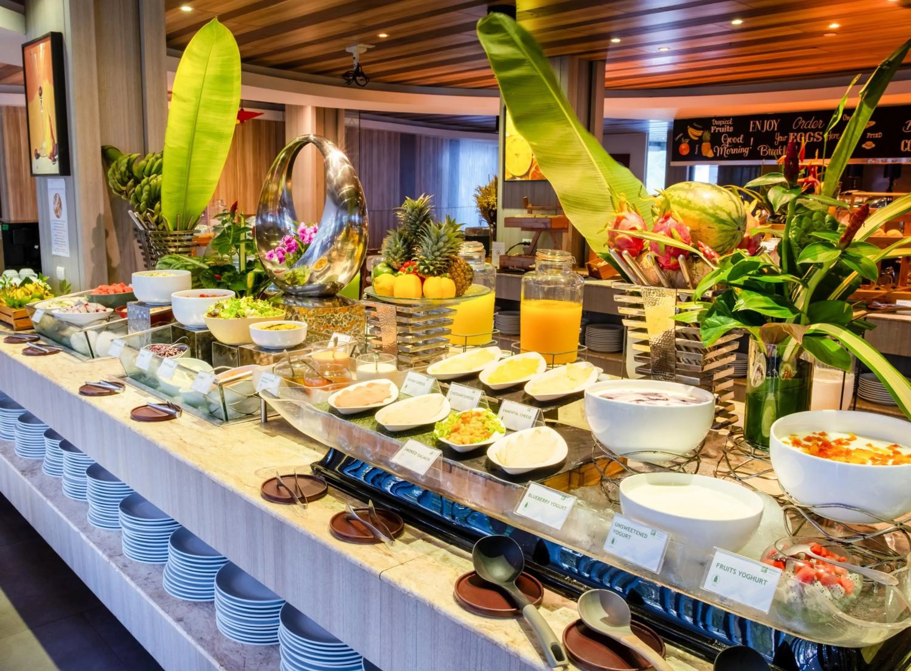 Restaurant/places to eat in Destination Resorts Phuket Karon Beach - SHA Extra Plus