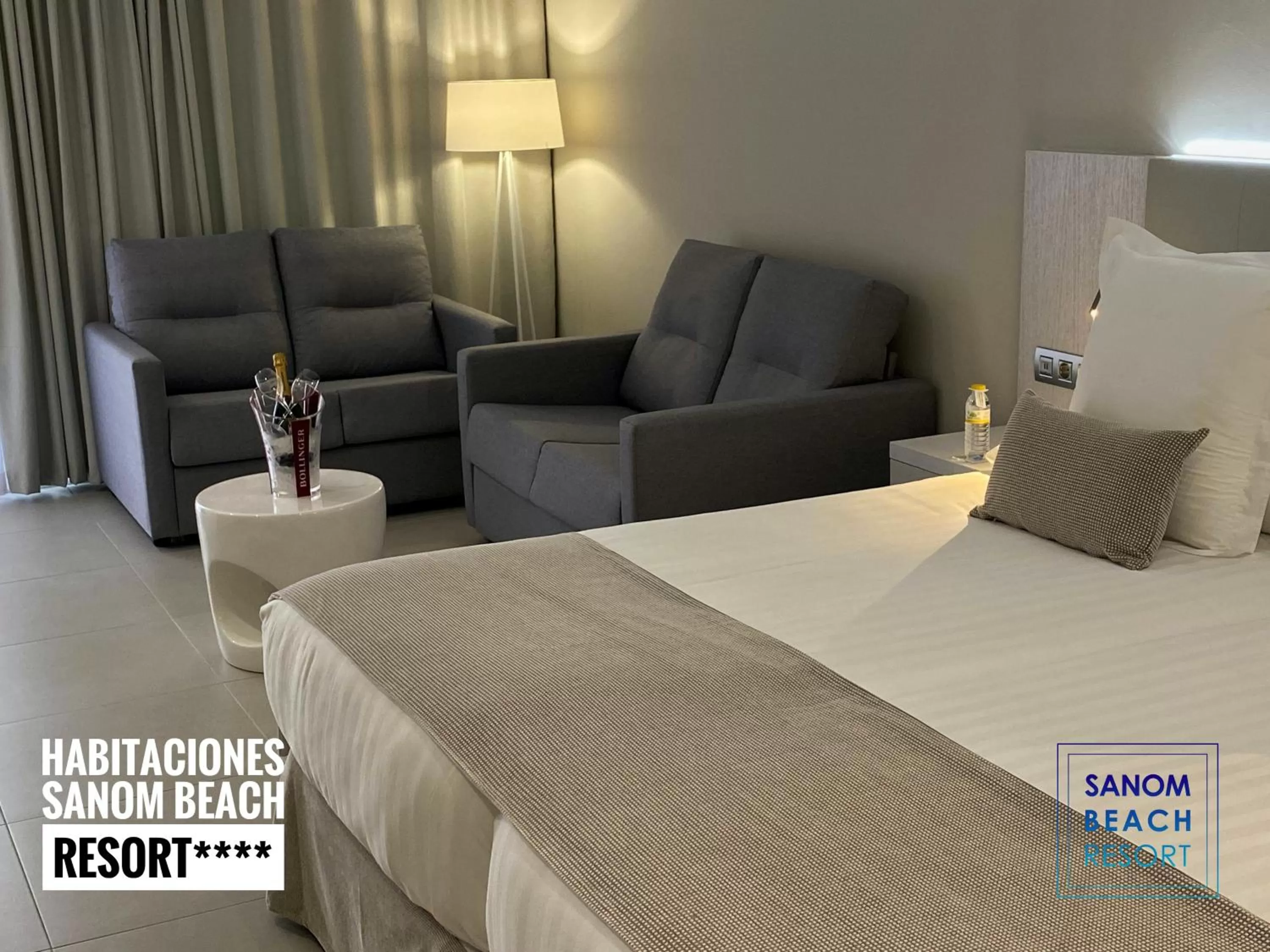 Living room, Bed in Sanom Beach Resort Only Adults