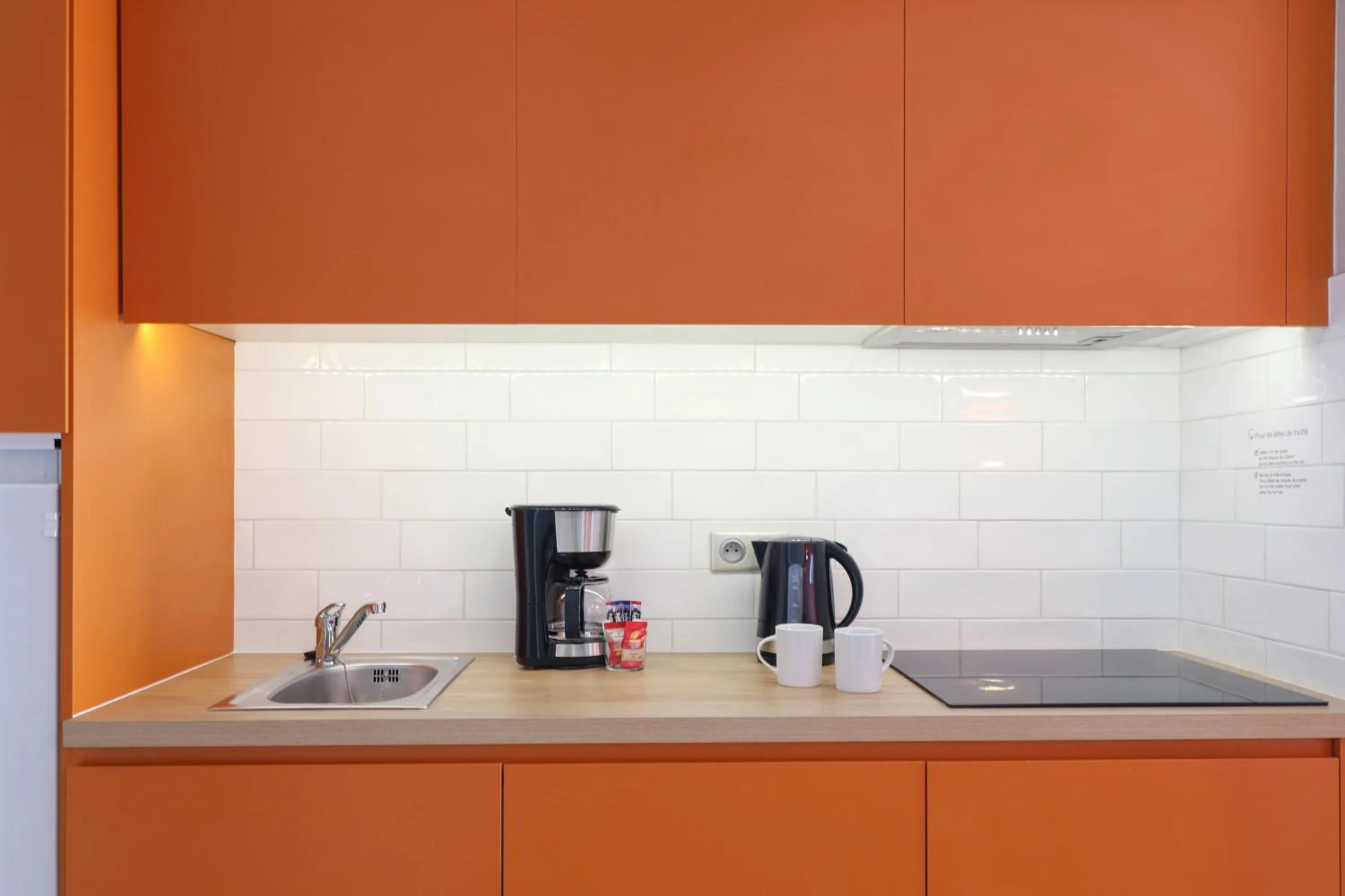 Kitchen or kitchenette in Appart'City Confort Toulouse Diagora Labège