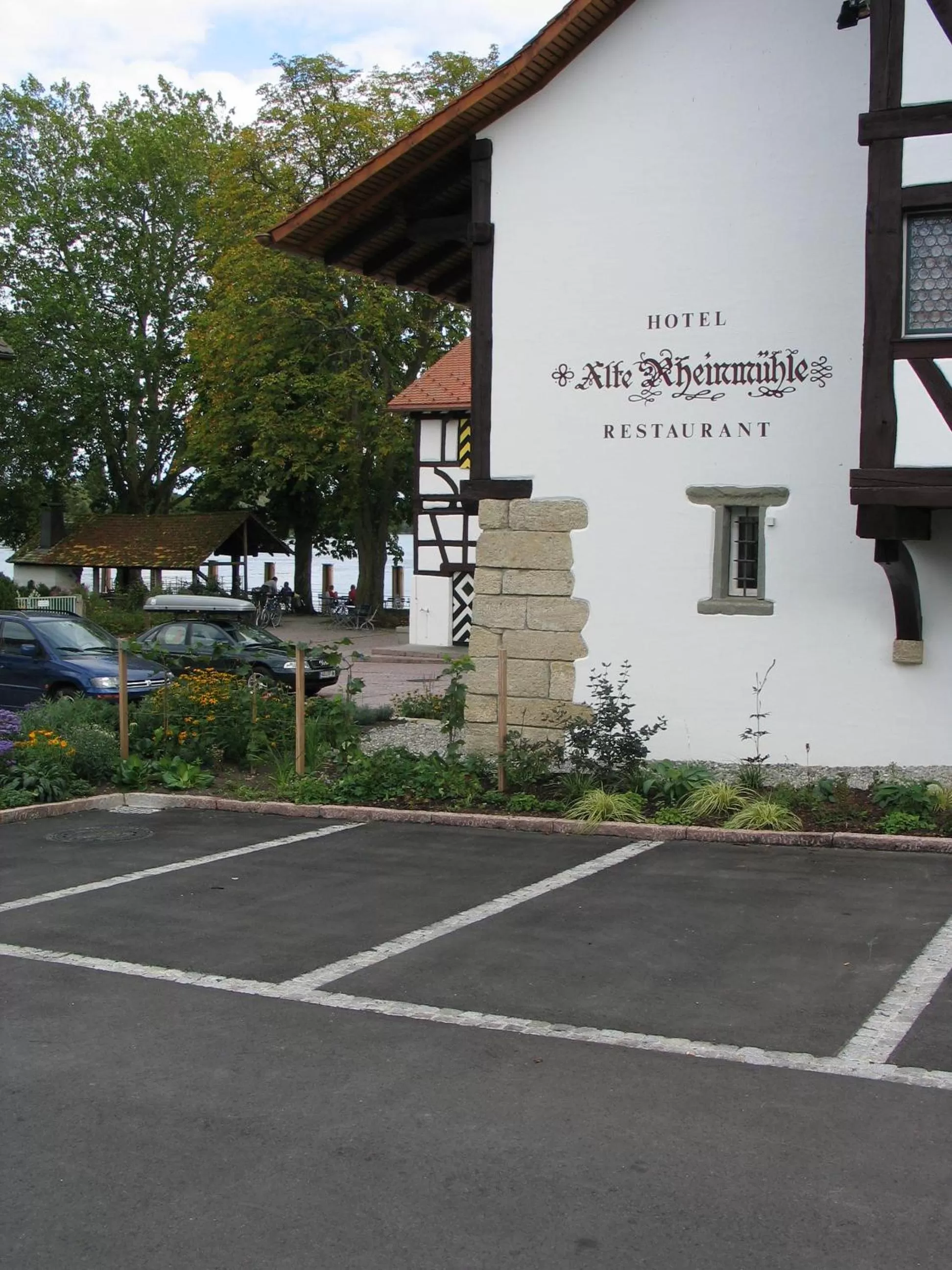 Facade/entrance in Hotel & Restaurant Alte Rheinmühle