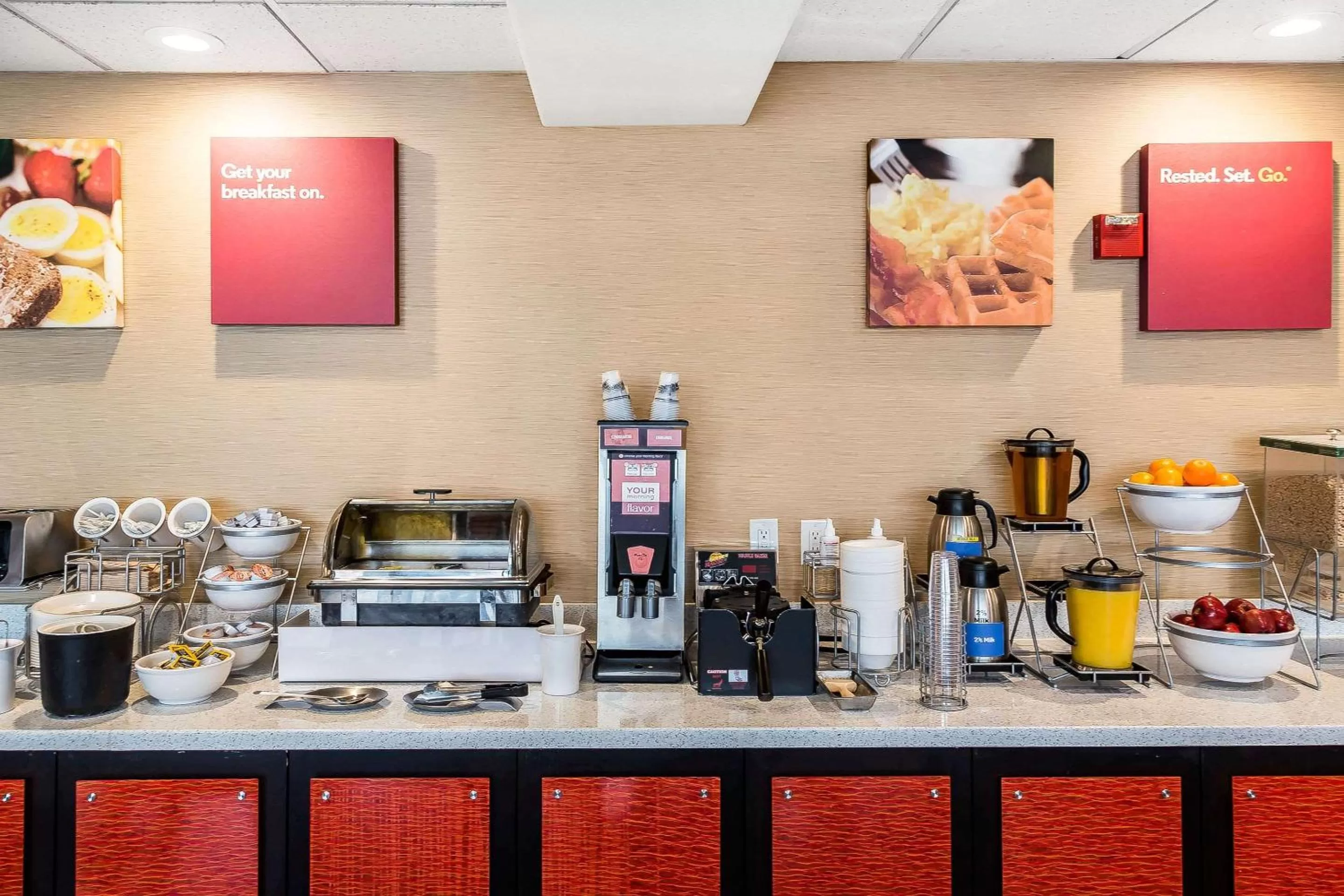 Breakfast in Comfort Suites San Jose Airport