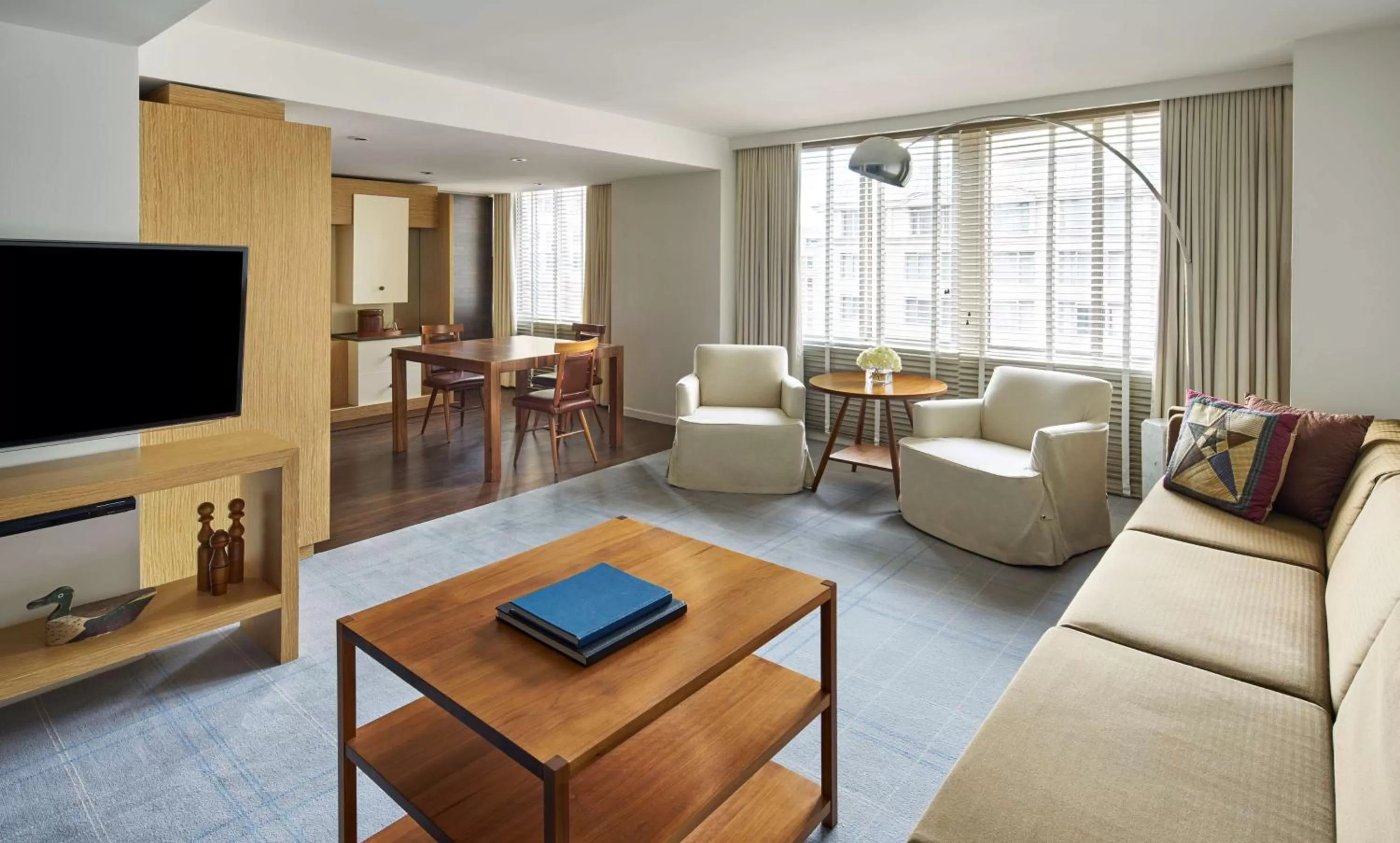 Photo of the whole room in Park Hyatt Washington