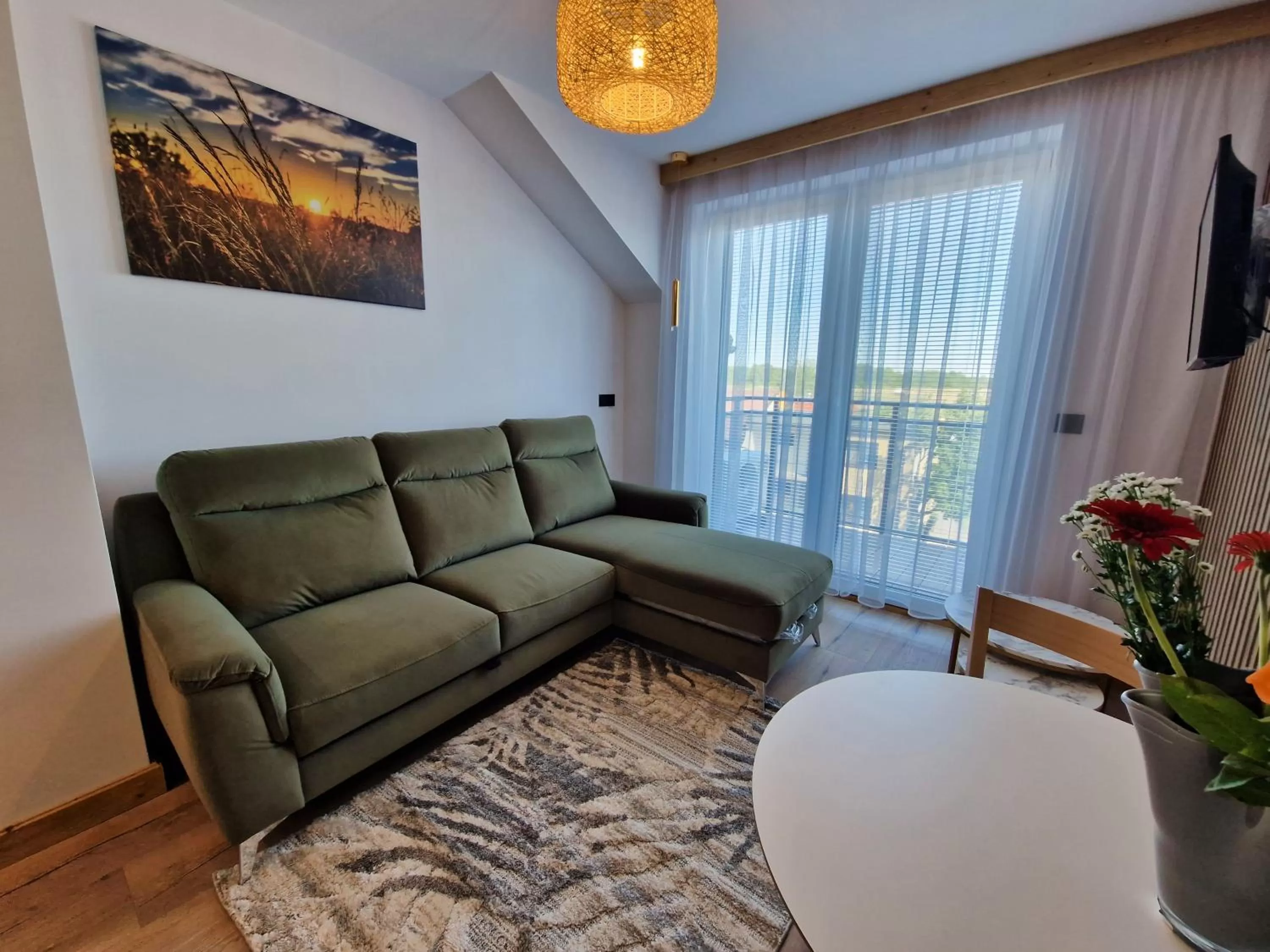 Deluxe Double Room with Balcony and Sea View in Zatoka Wypoczynku Apartamenty