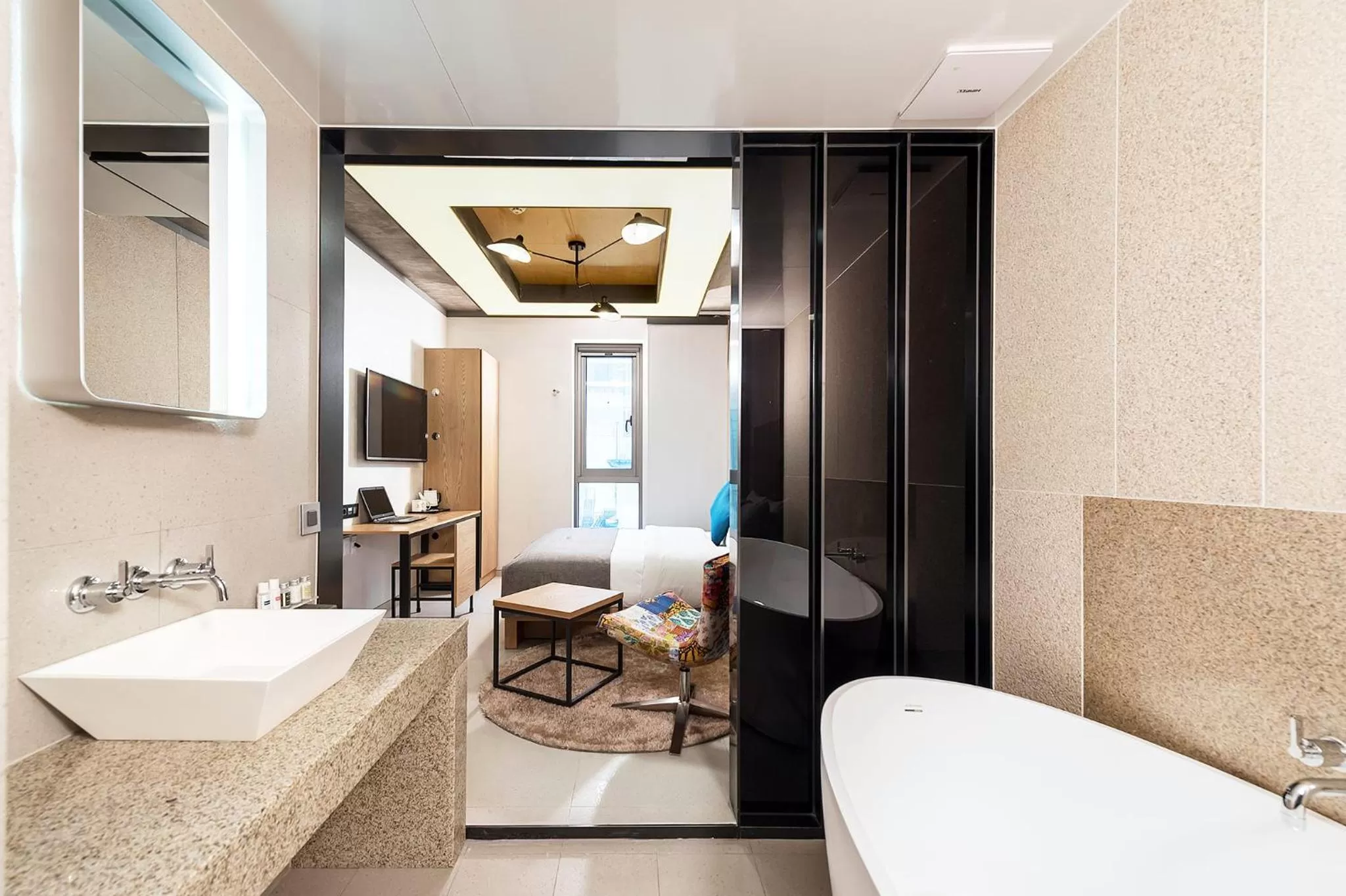 Bed in Delight Hotel Jamsil