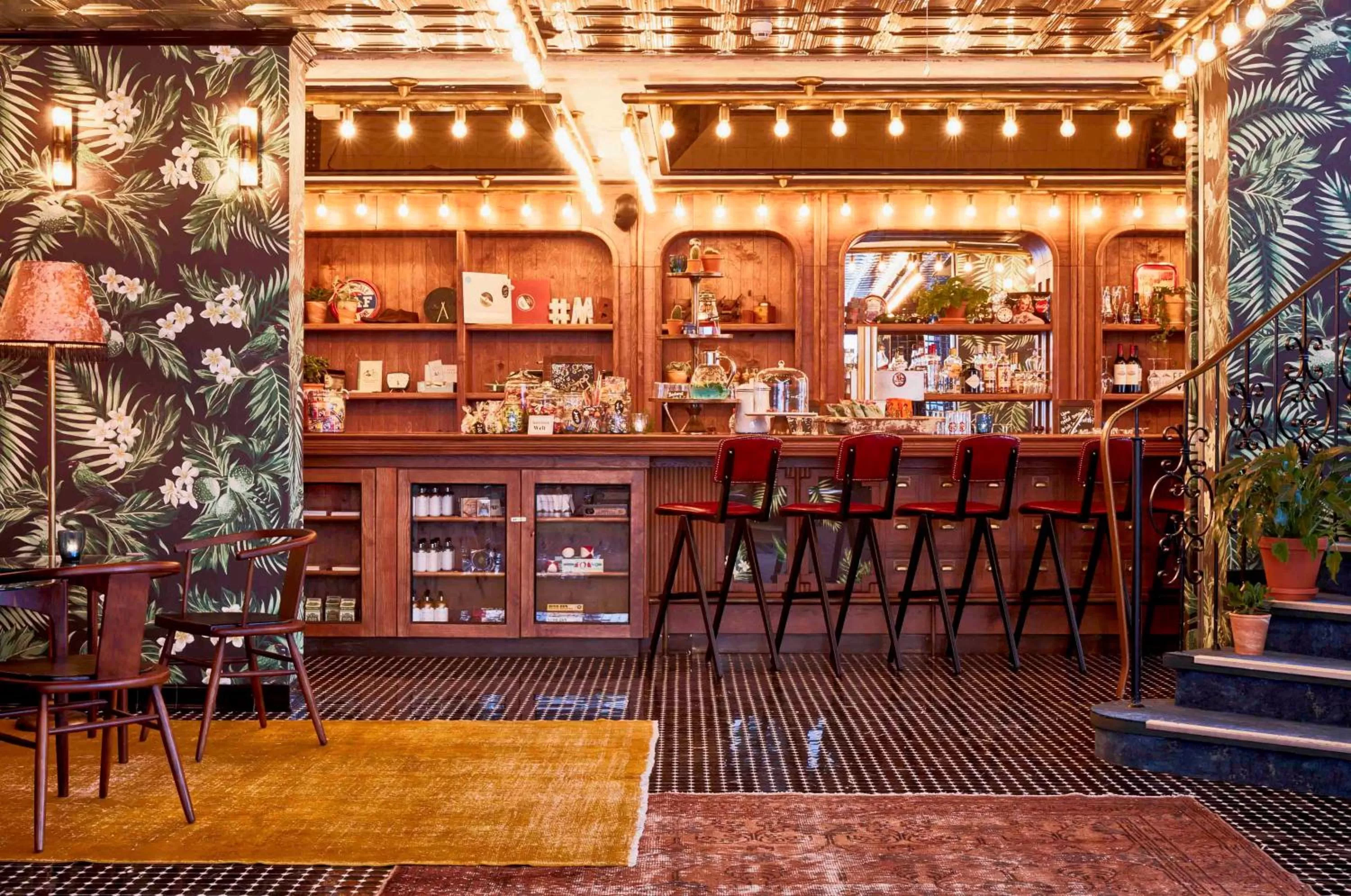 Lobby or reception in Max Brown Hotel Midtown, part of Sircle Collection