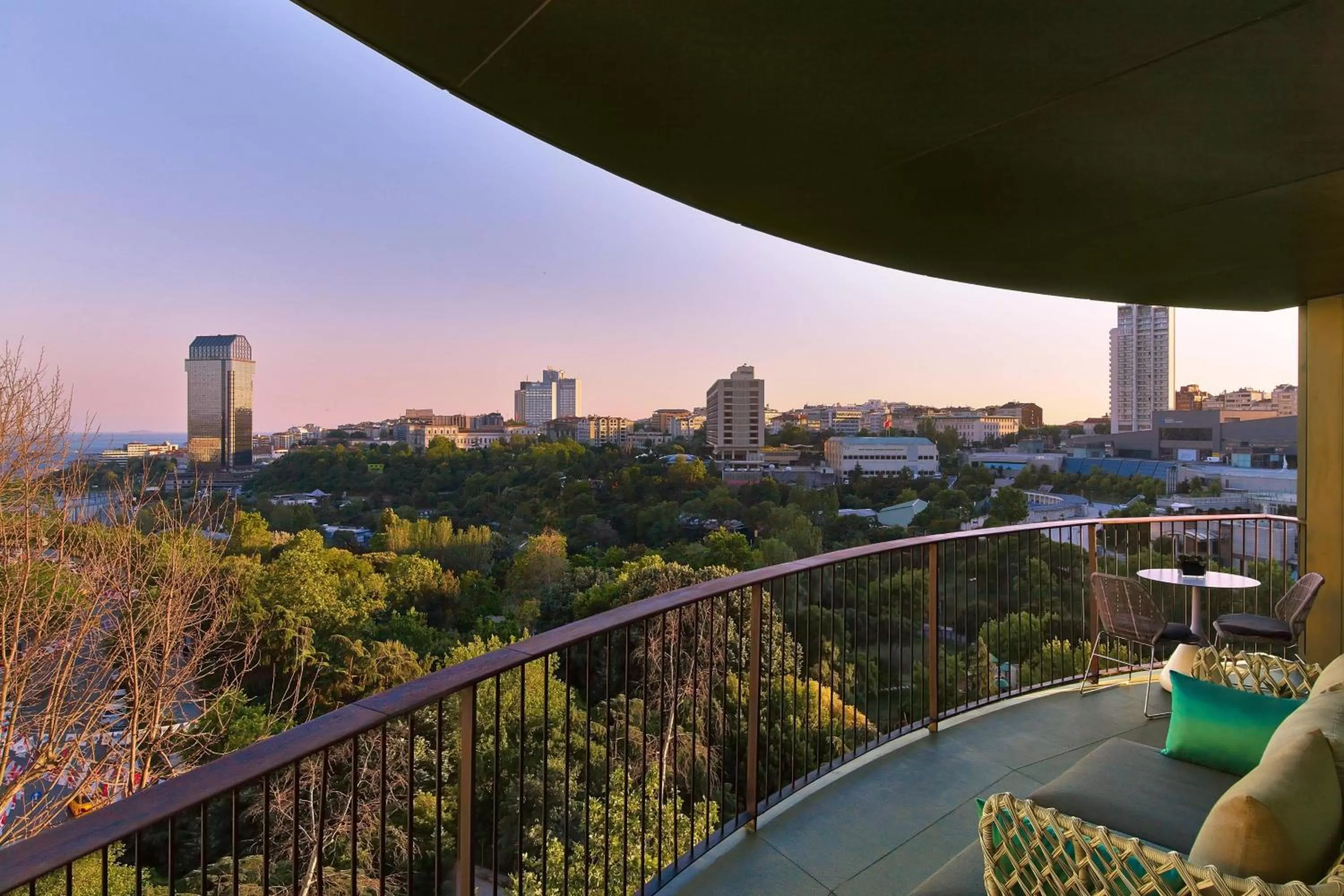 Photo of the whole room in The St. Regis Istanbul