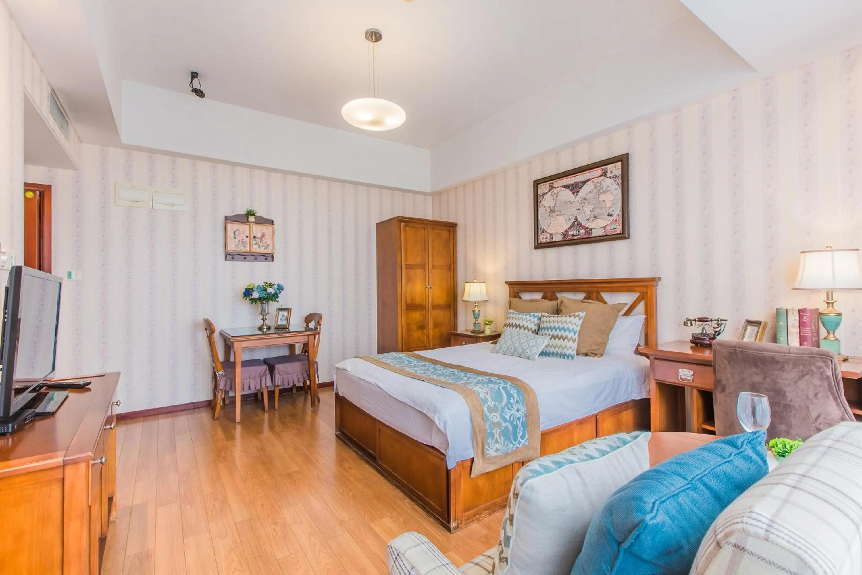 Bed in Westlake 7 Service Apartment