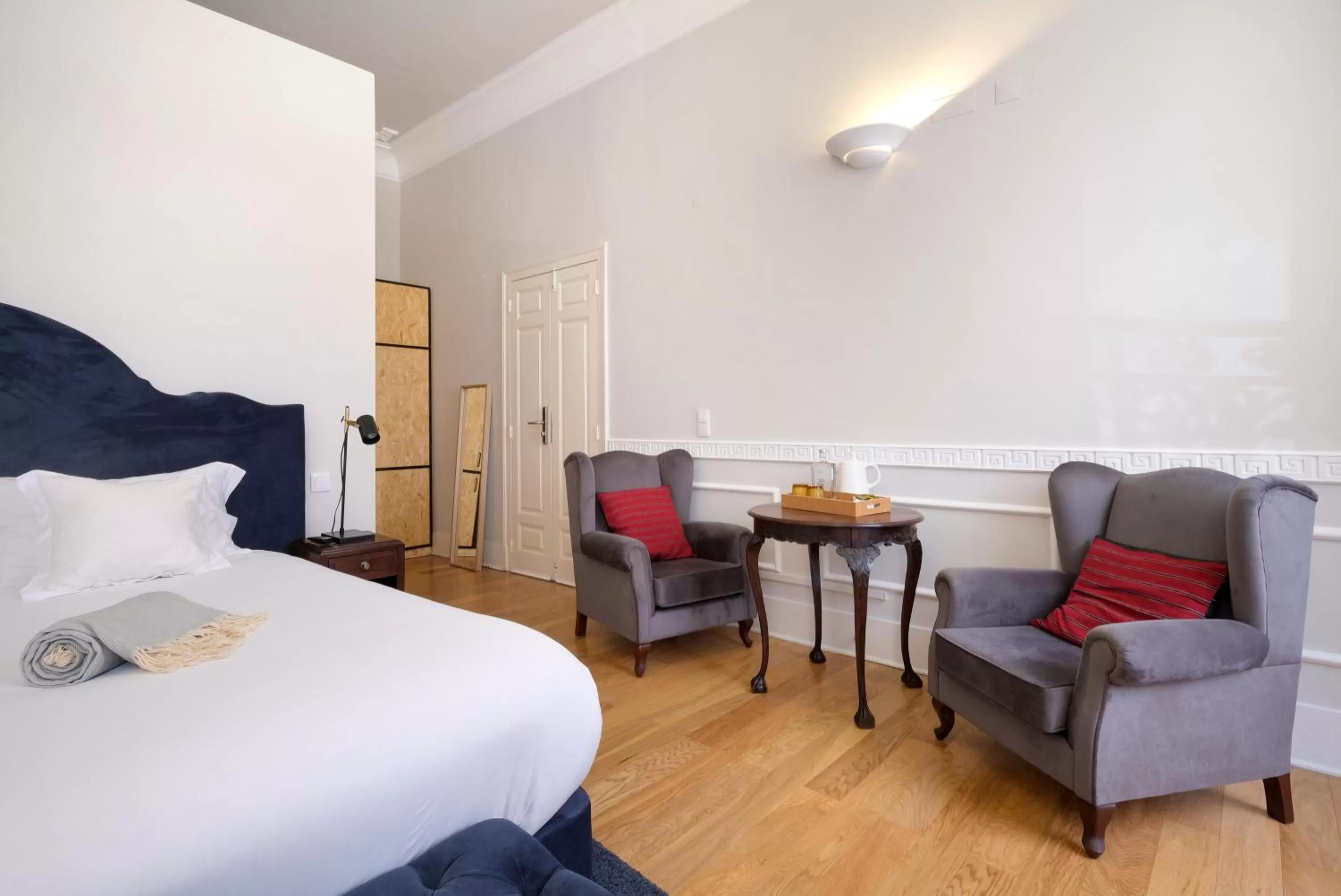 Bedroom, Bed in 1869 Príncipe Real House