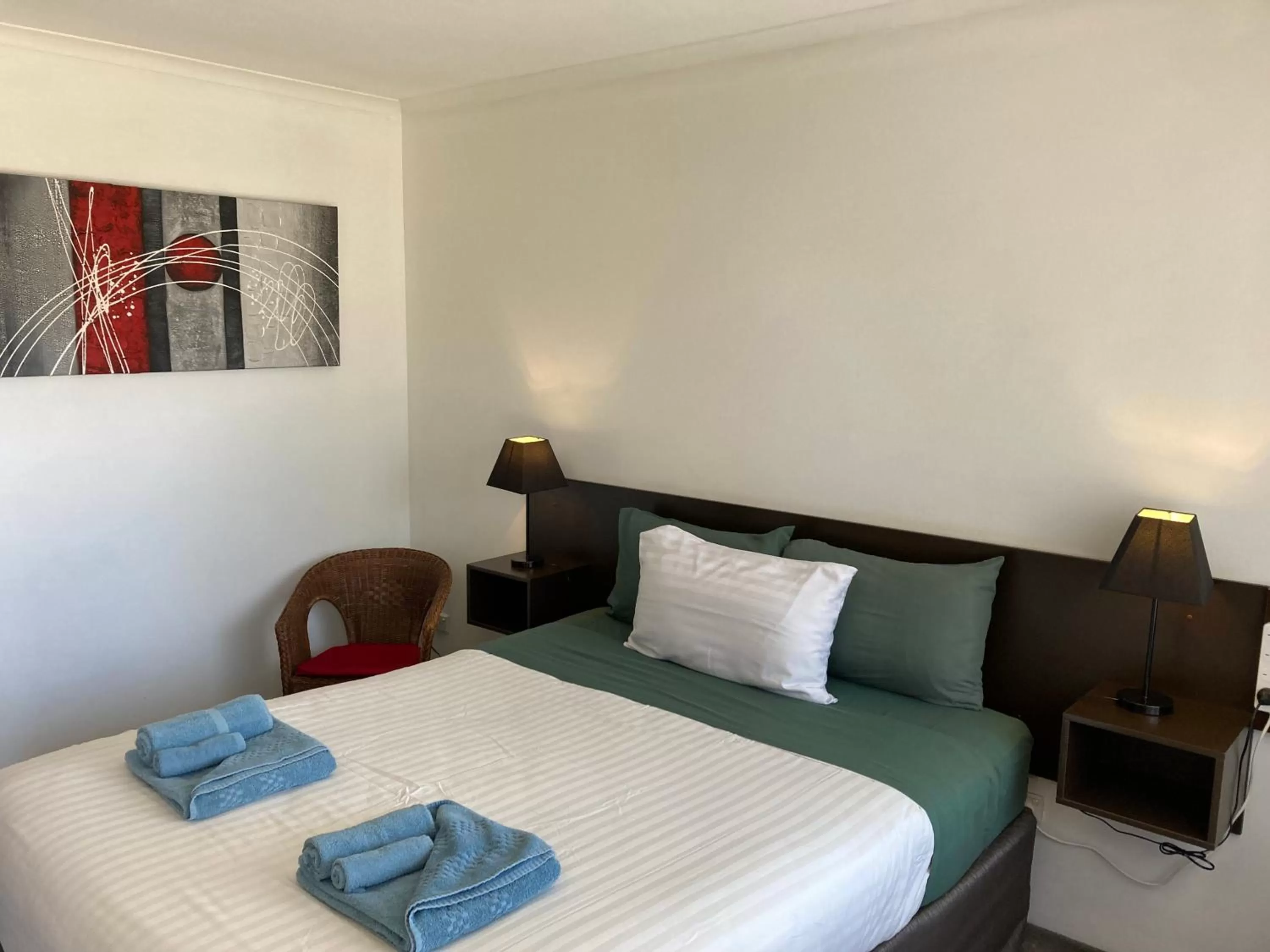 Bed in Camellia Motel