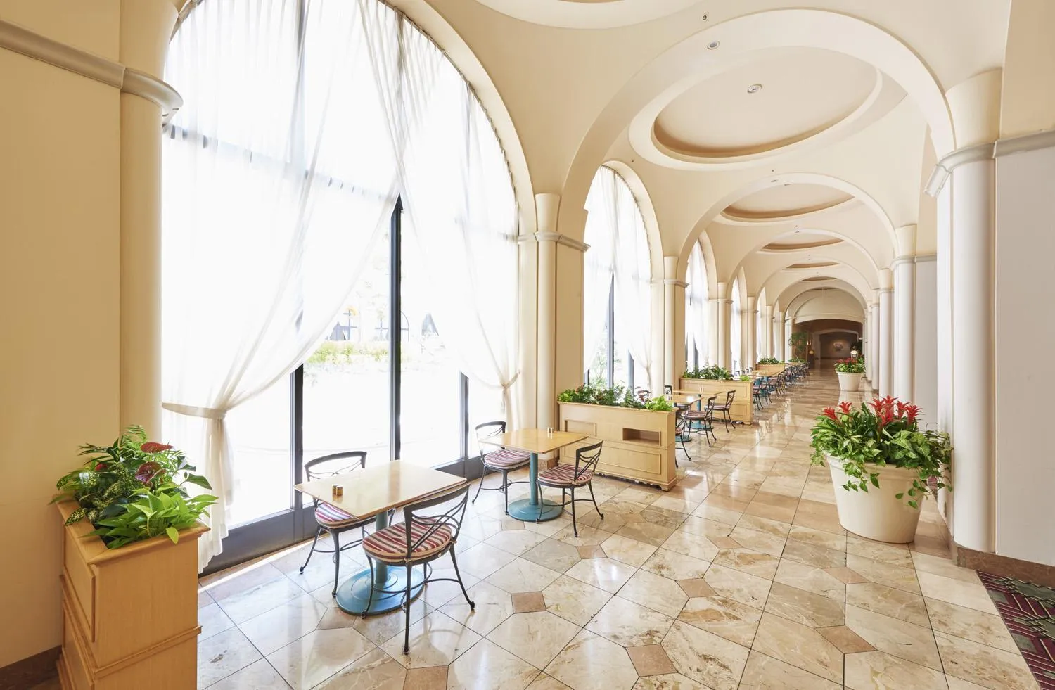 Restaurant/places to eat in Hotel Okura Tokyo Bay