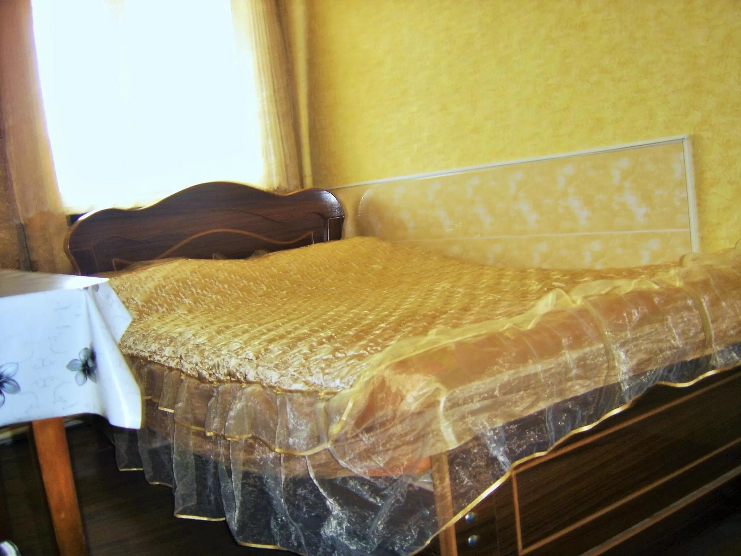 Bed in Hotel Lilo near Airport